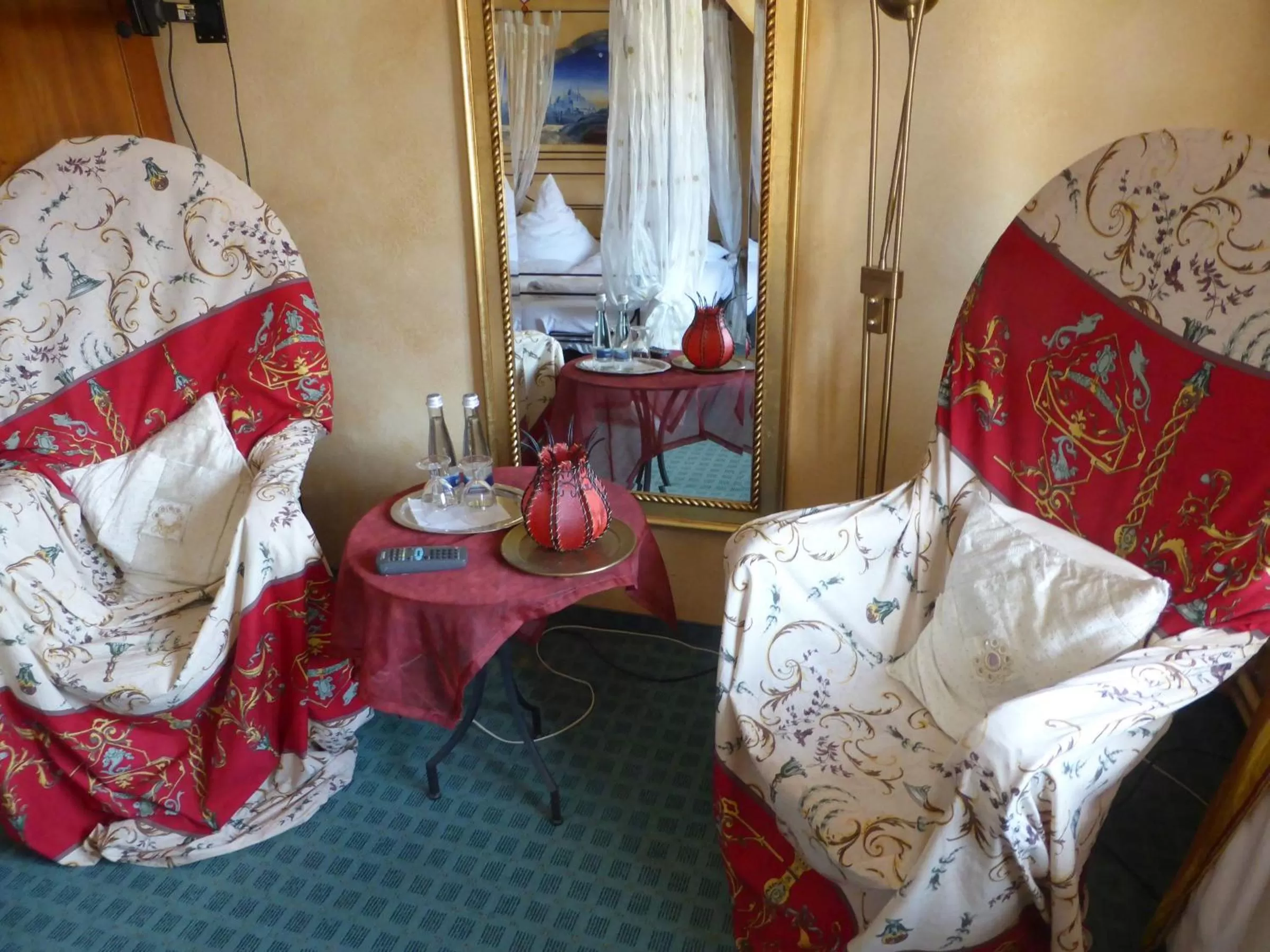 Seating area in Gasthaus Storchen Hellas