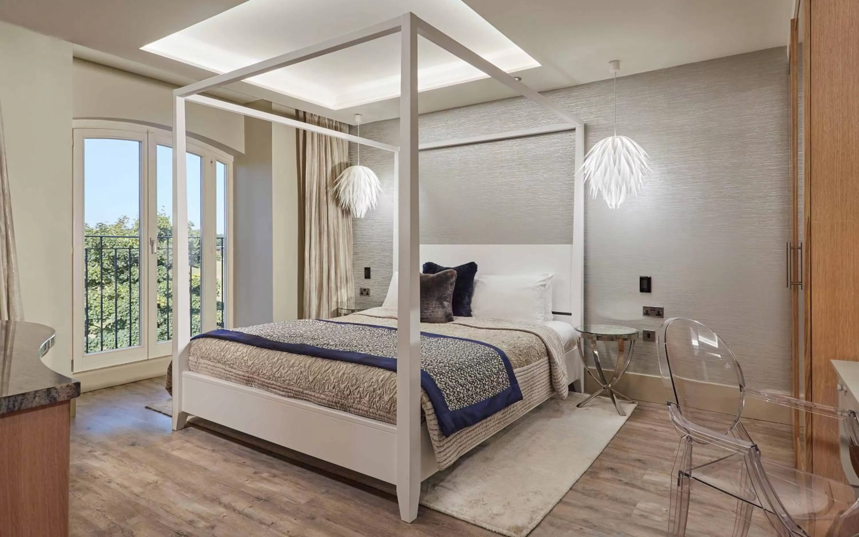 Bed in Lion Quays Resort