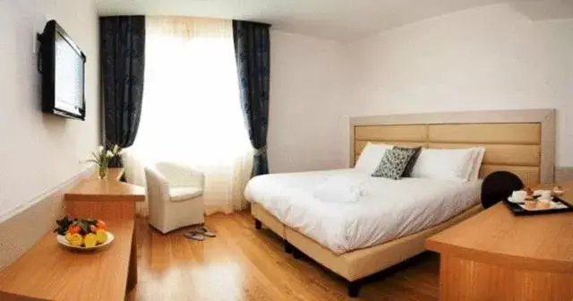 Double Room in Palazzo Virgilio Double Room in Palazzo Virgilio