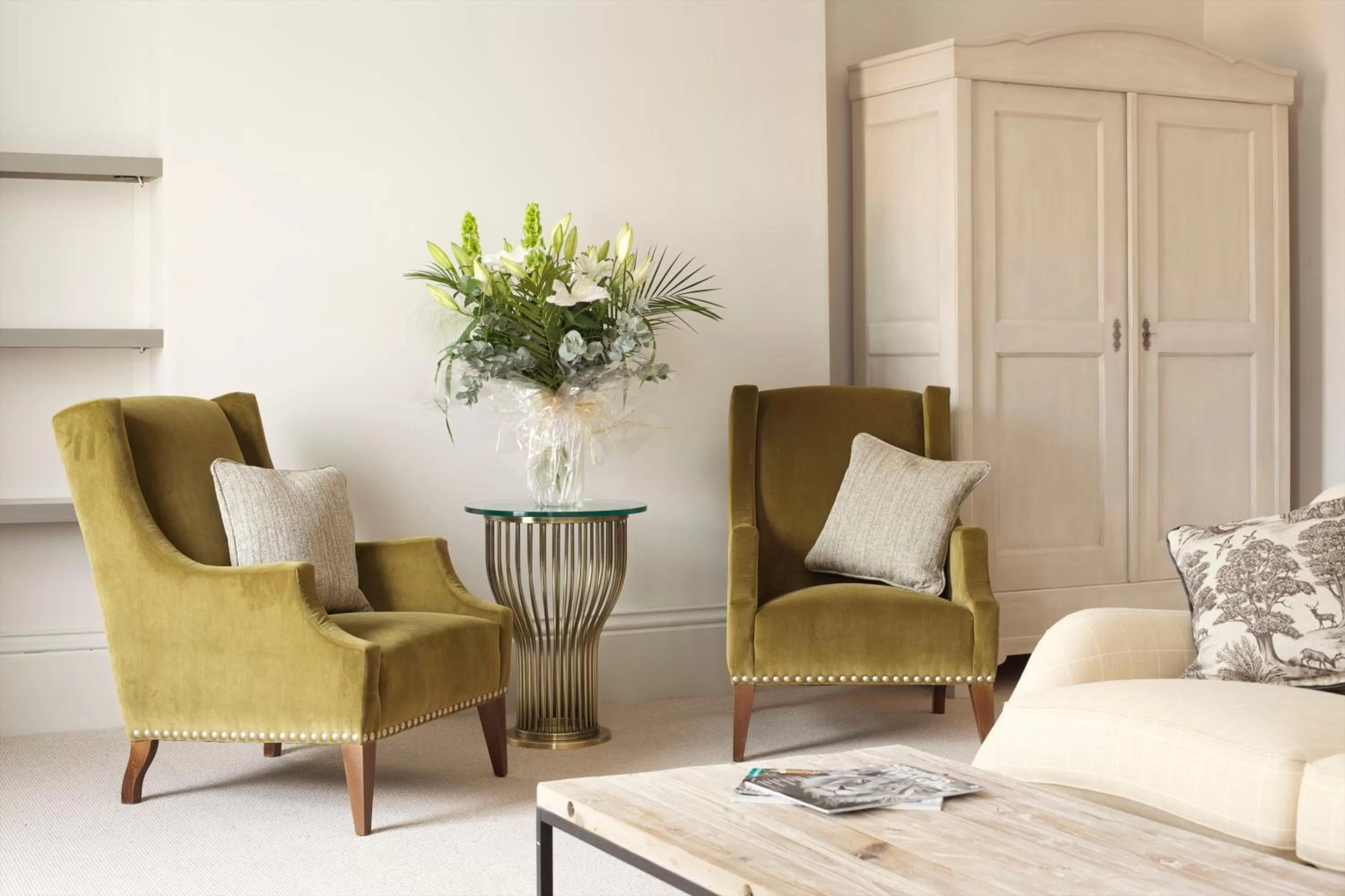 Living room in Kings Head