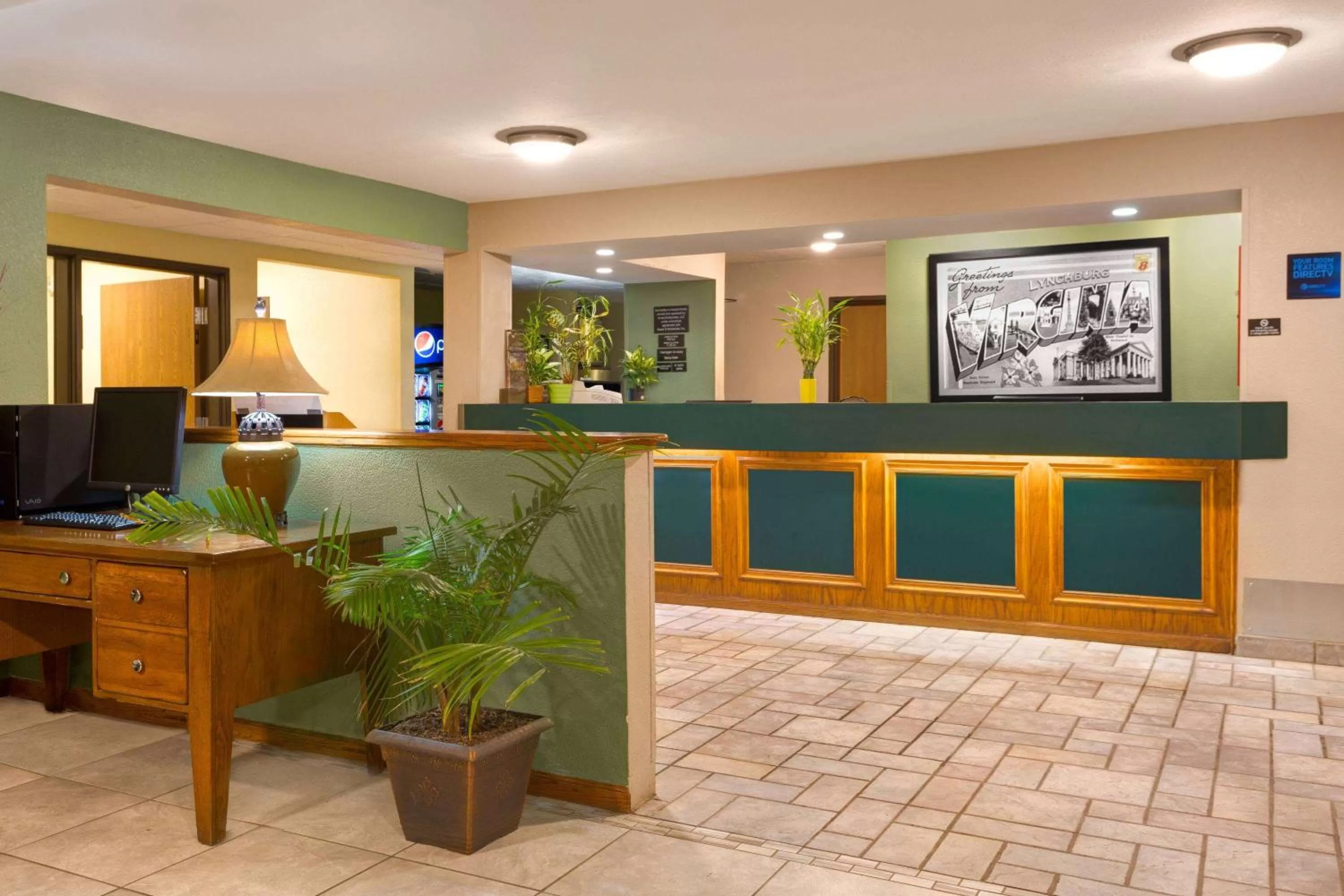 Lobby or reception in Super 8 by Wyndham Lynchburg VA