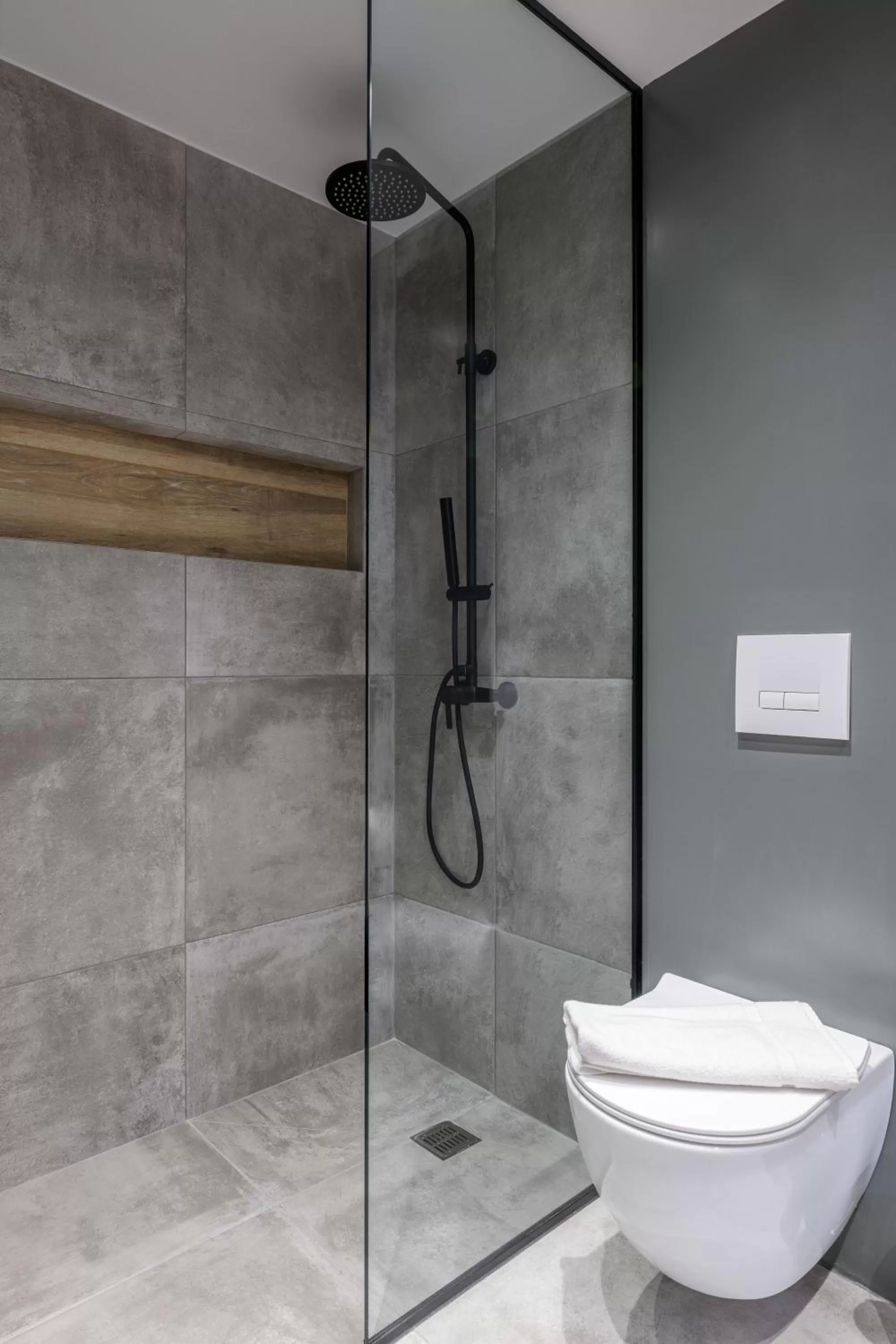 Acropolis Magenta Luxury Suites