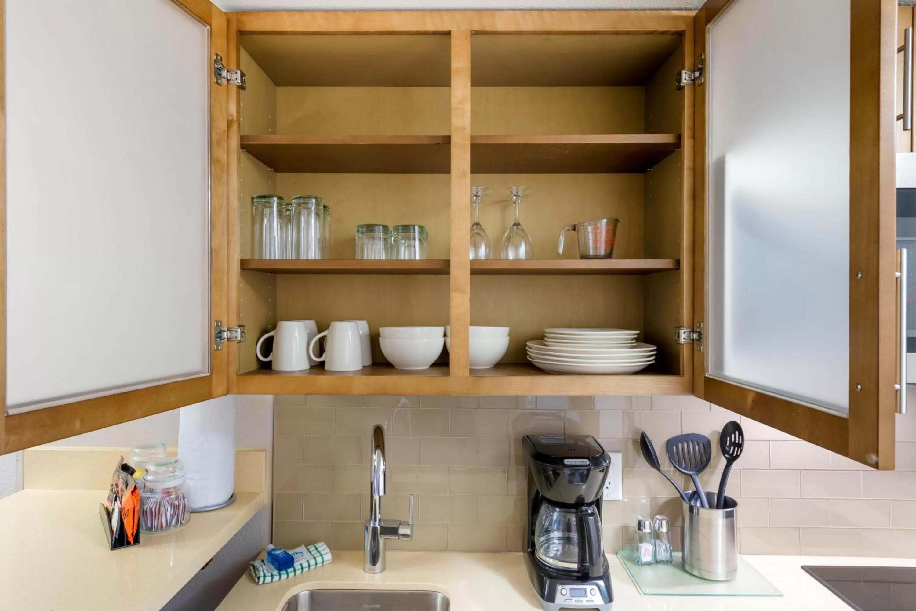 Photo of the whole room in Staybridge Suites Orlando Royale Parc Suites by IHG