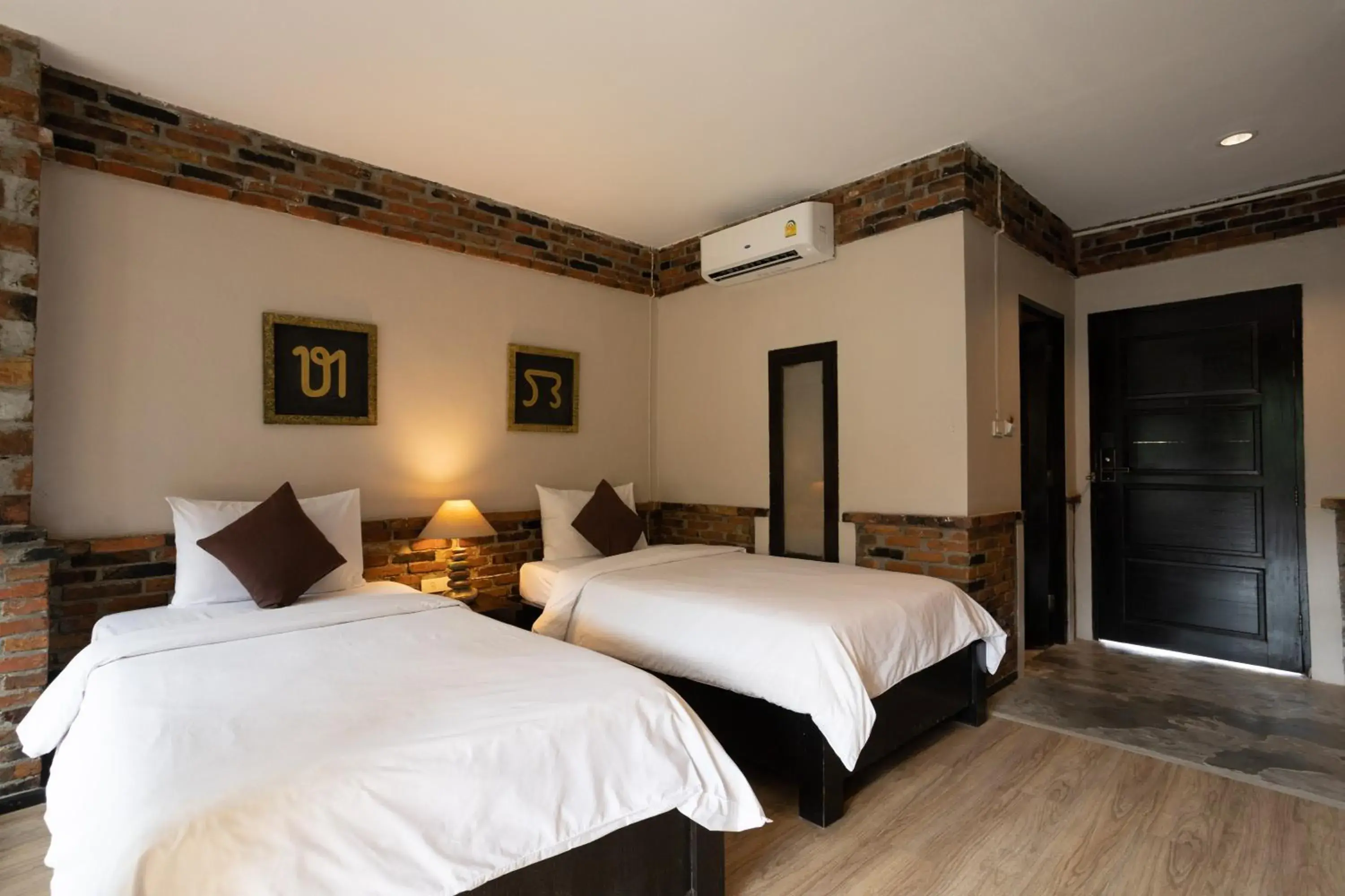 Deluxe Twin Room in Motive Cottage Resort Deluxe Twin Room in Motive Cottage Resort