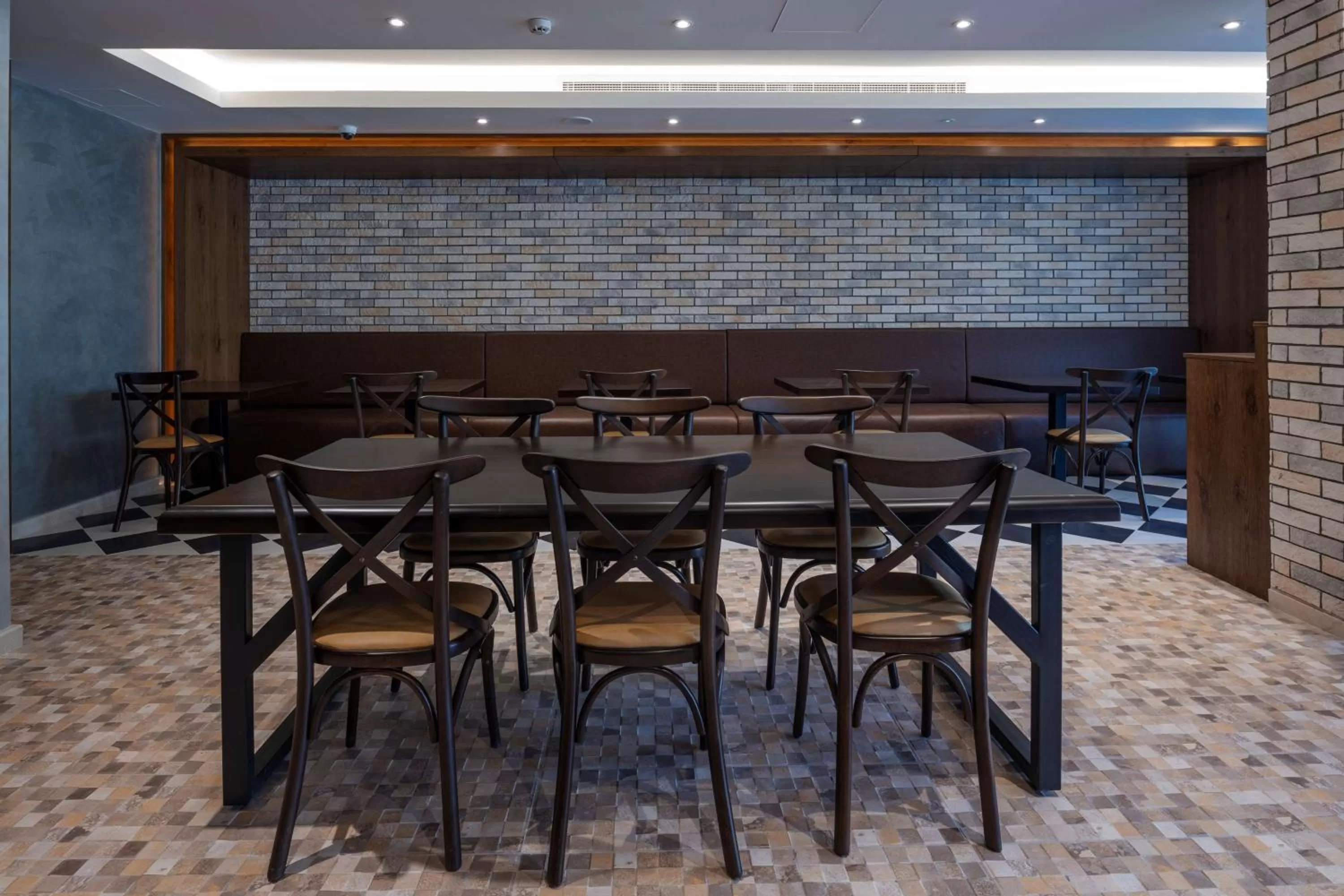 Restaurant/places to eat in Radisson Resort Ras Al Khaimah Marjan Island