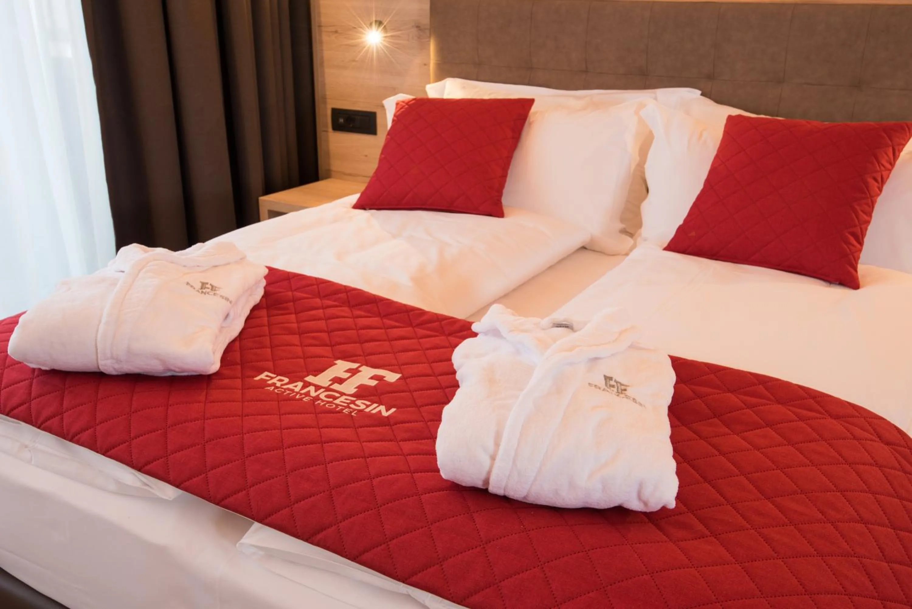 Bedroom, Bed in Francesin Active Hotel