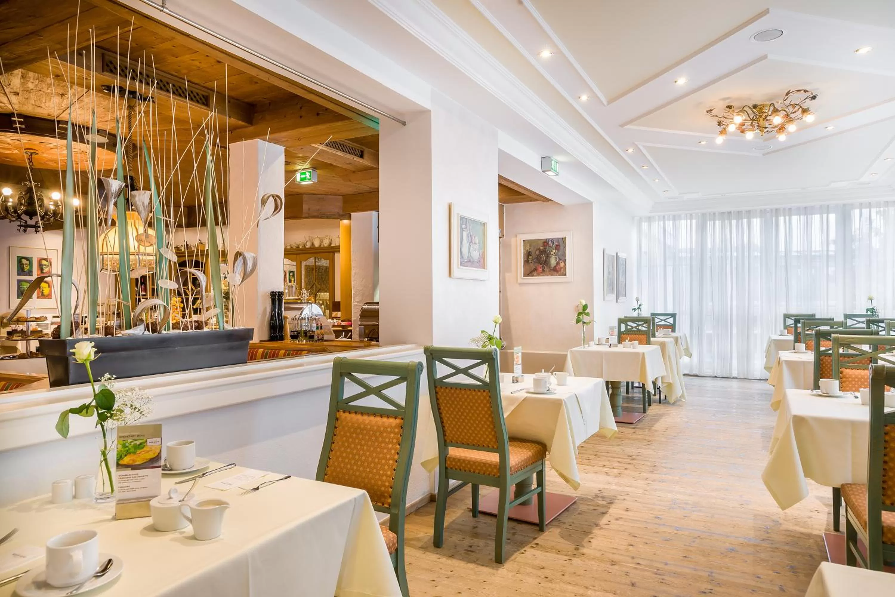 Restaurant/places to eat in Mercure Hotel Ingolstadt