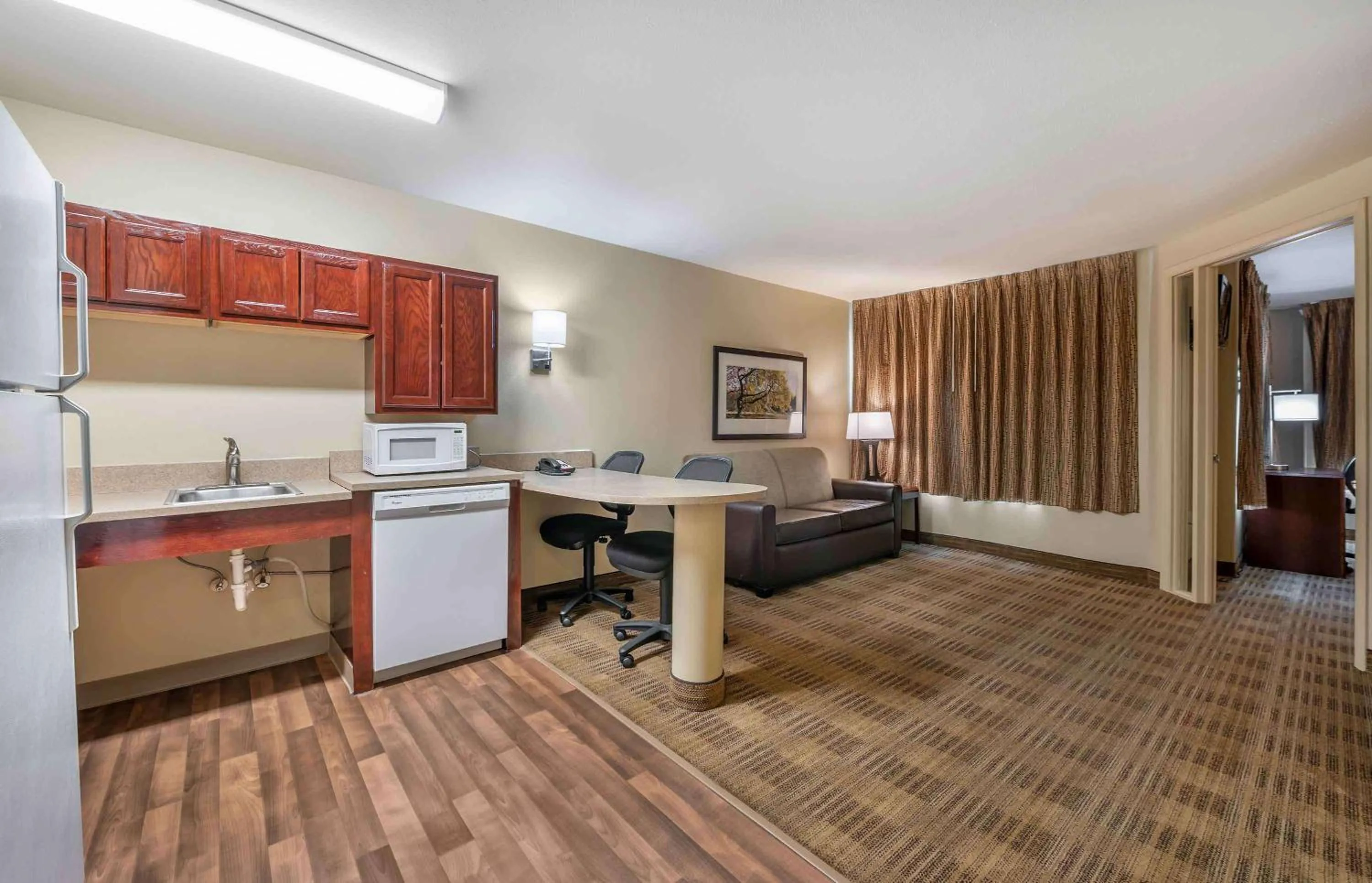 Bedroom in Extended Stay America Suites - Indianapolis - Northwest - I-465