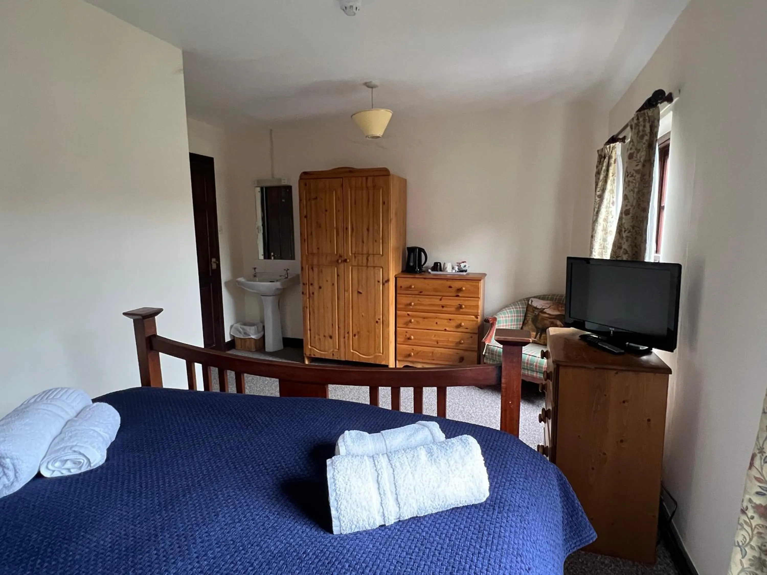 Bed in Georgian House Hotel