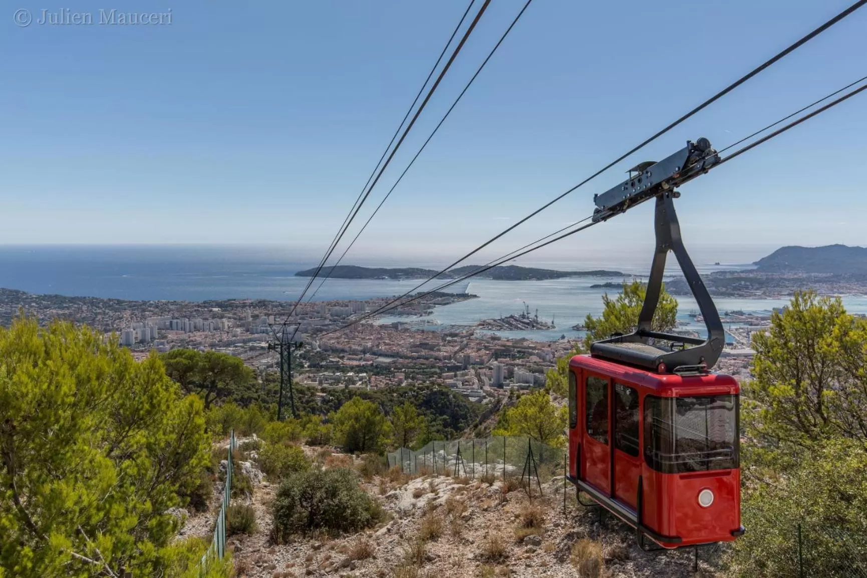 Natural landscape in Grand Hôtel Dauphiné Toulon, Boutique Hôtel & Suites