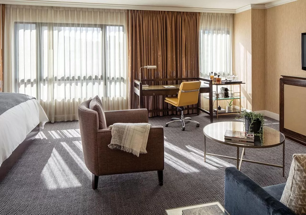 Decorative detail in Dossier