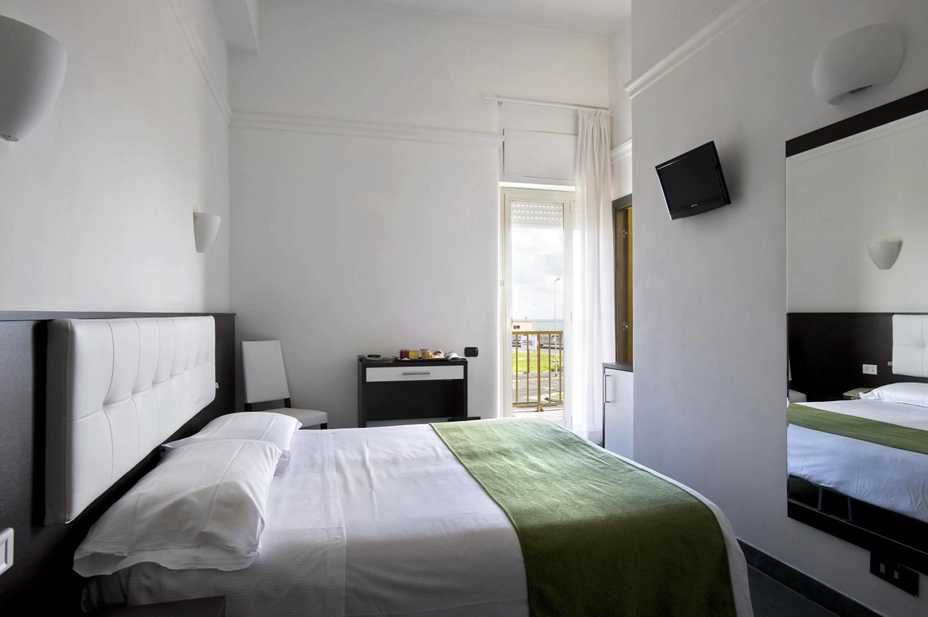 Photo of the whole room, Bed in Dipendenza Hotel Bellavista