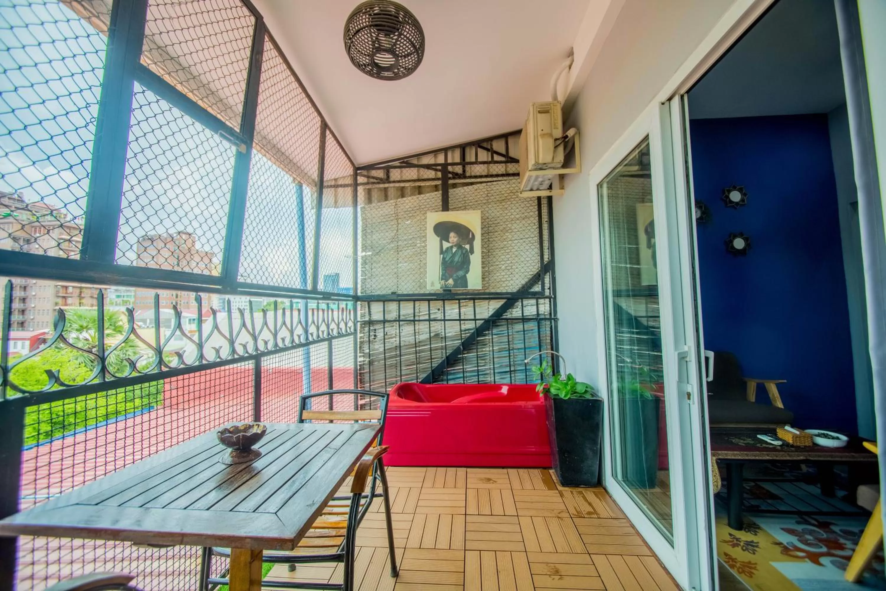 Bath in The Artist Residence