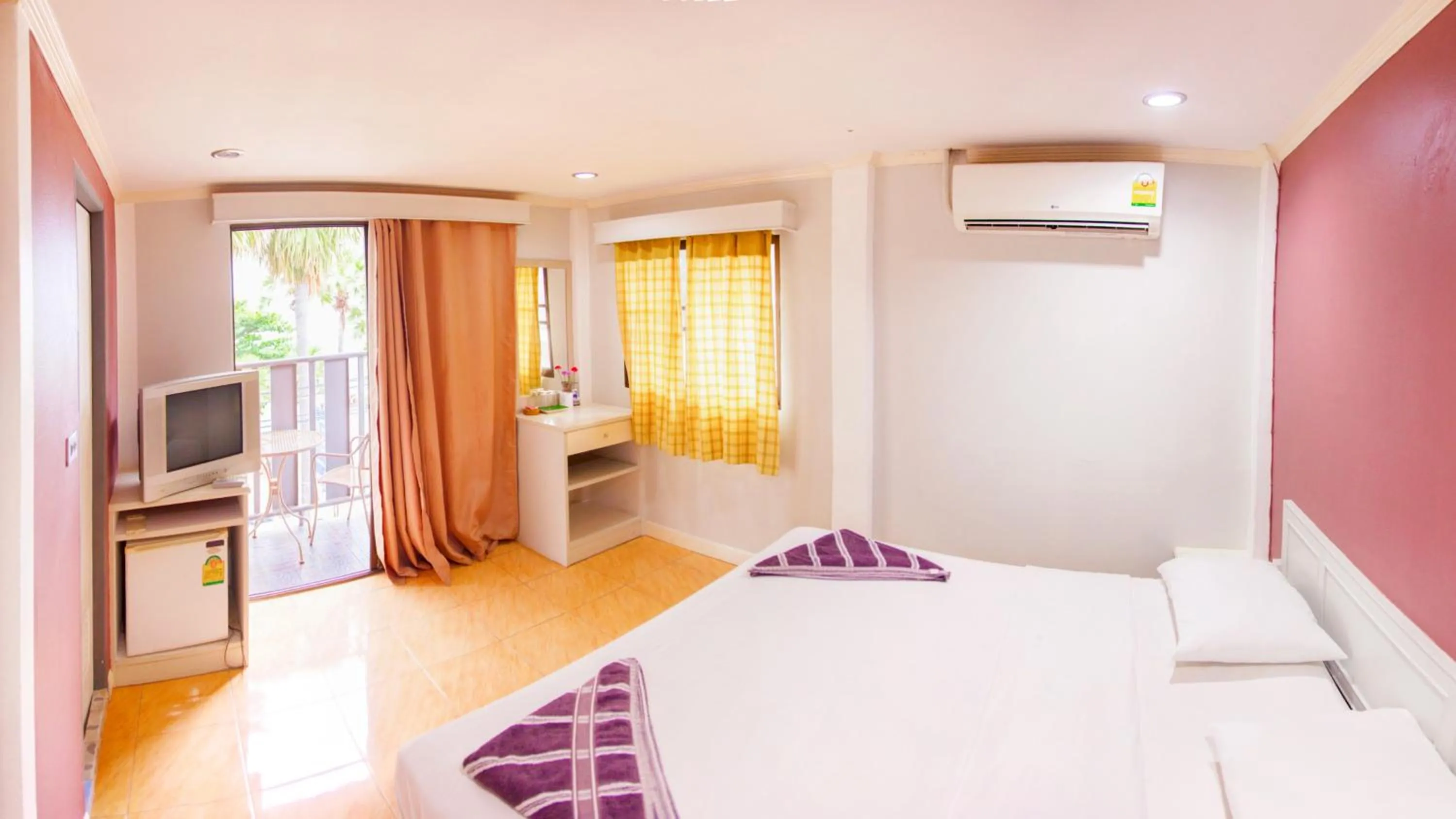 Photo of the whole room, Bed in G.I Lodge