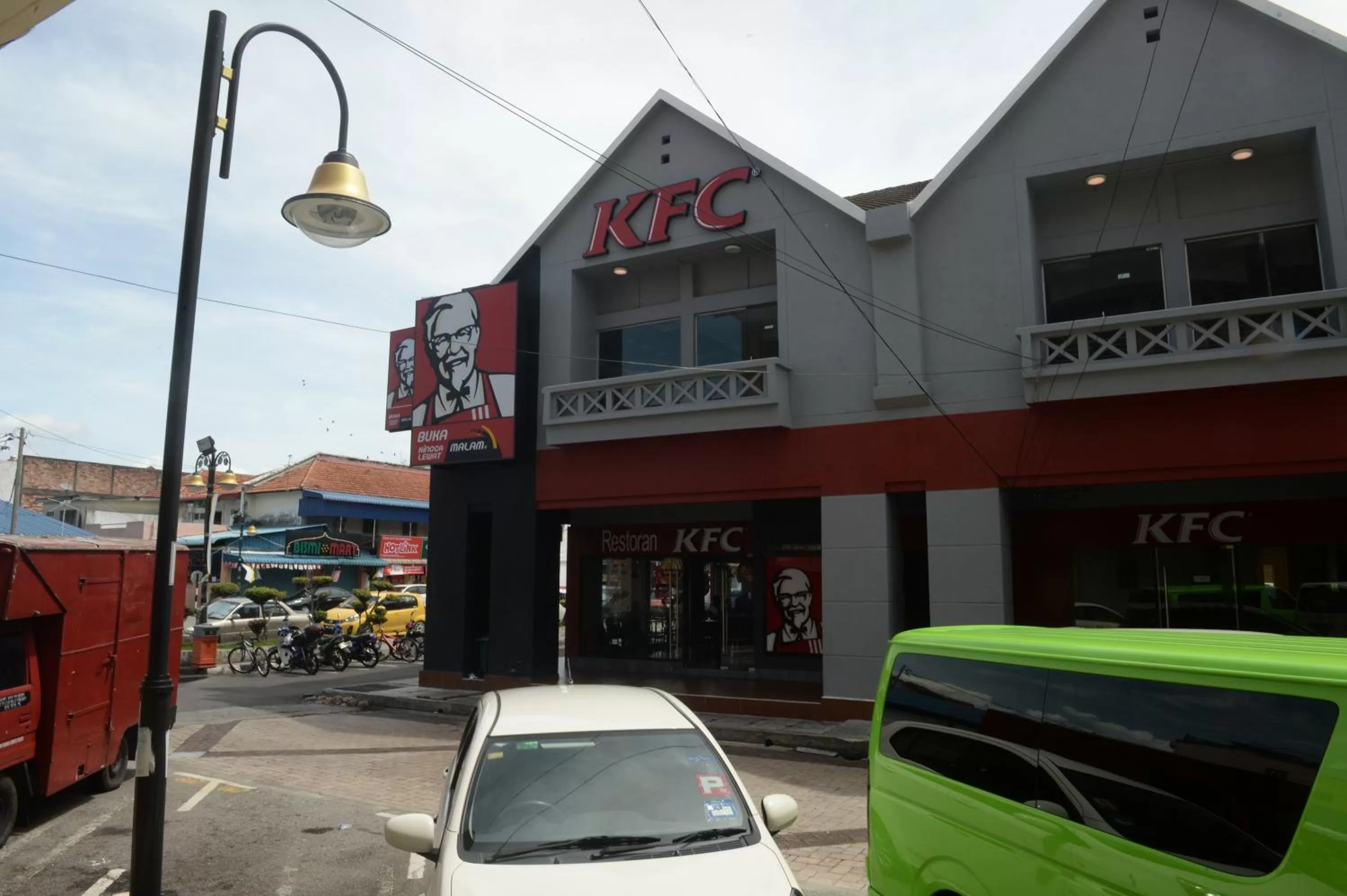 Property building in Brezza Hotel Lumut