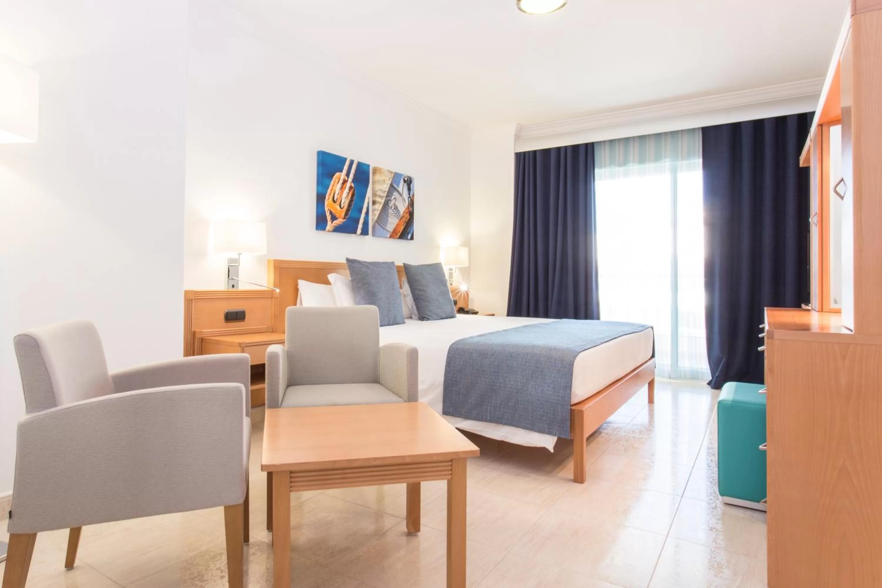 Family Room with Side Sea View (2 Adults + 3 Children up to 11 years old) in Ukino Palmeiras Village - 24h All Inclusive