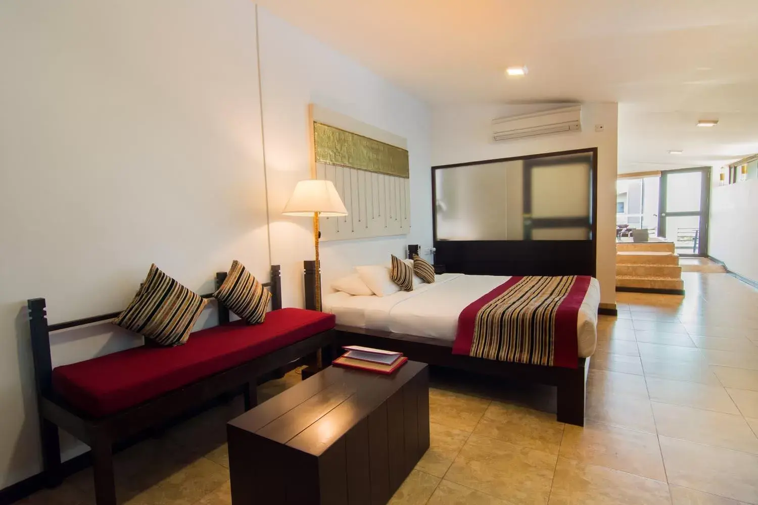 Junior Suite Mountain View with Bathtub - 10% off on Award Winning Cocktails & Selected Wines, Steam Room & Sauna Access in The Theva Residency Junior Suite Mountain View with Bathtub - 10% off on Award Winning Cocktails & Selected Wines, Steam Room & Sauna Access in The Theva Residency