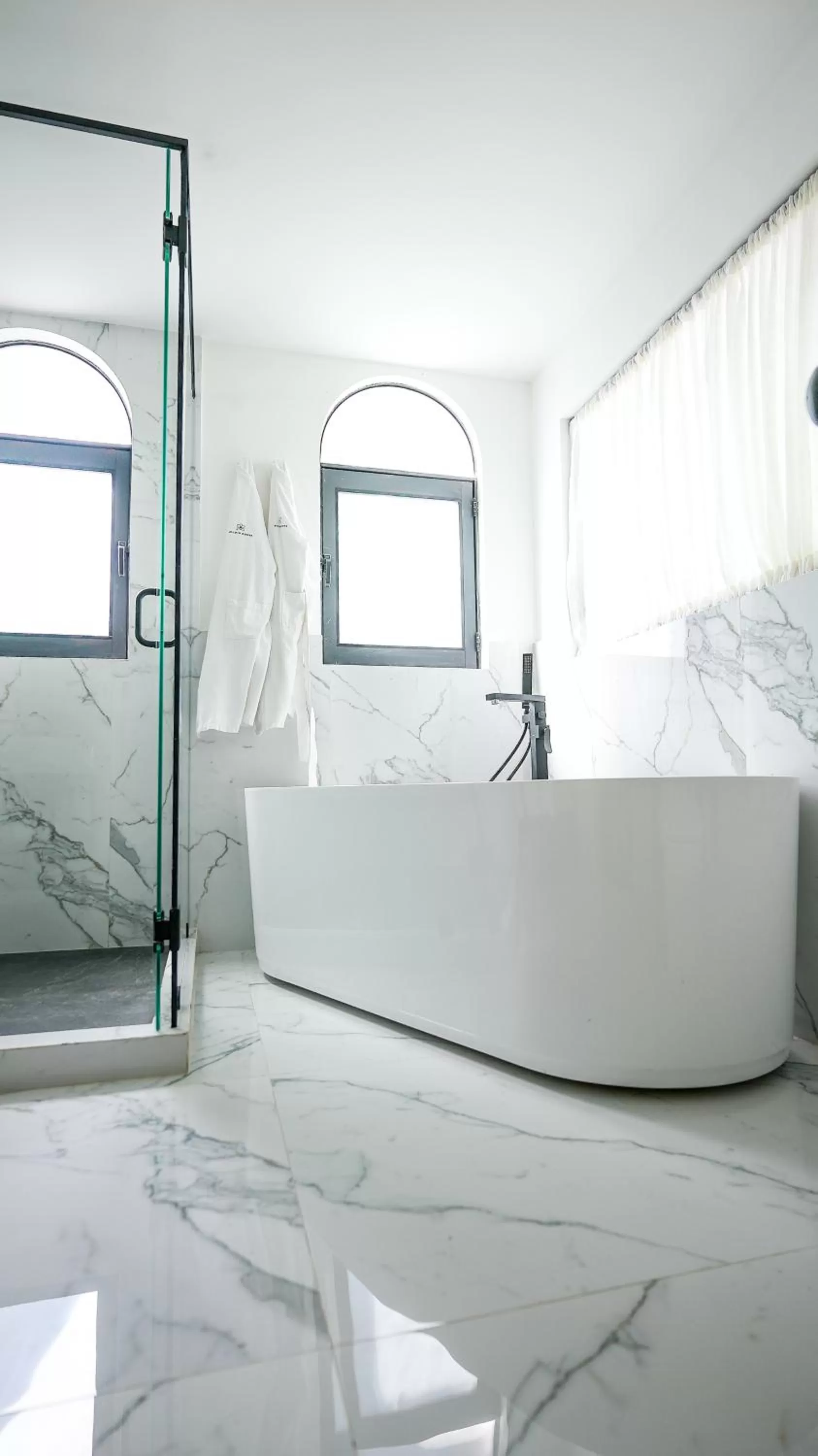 Bath, Bed in Orchid House Mexico City