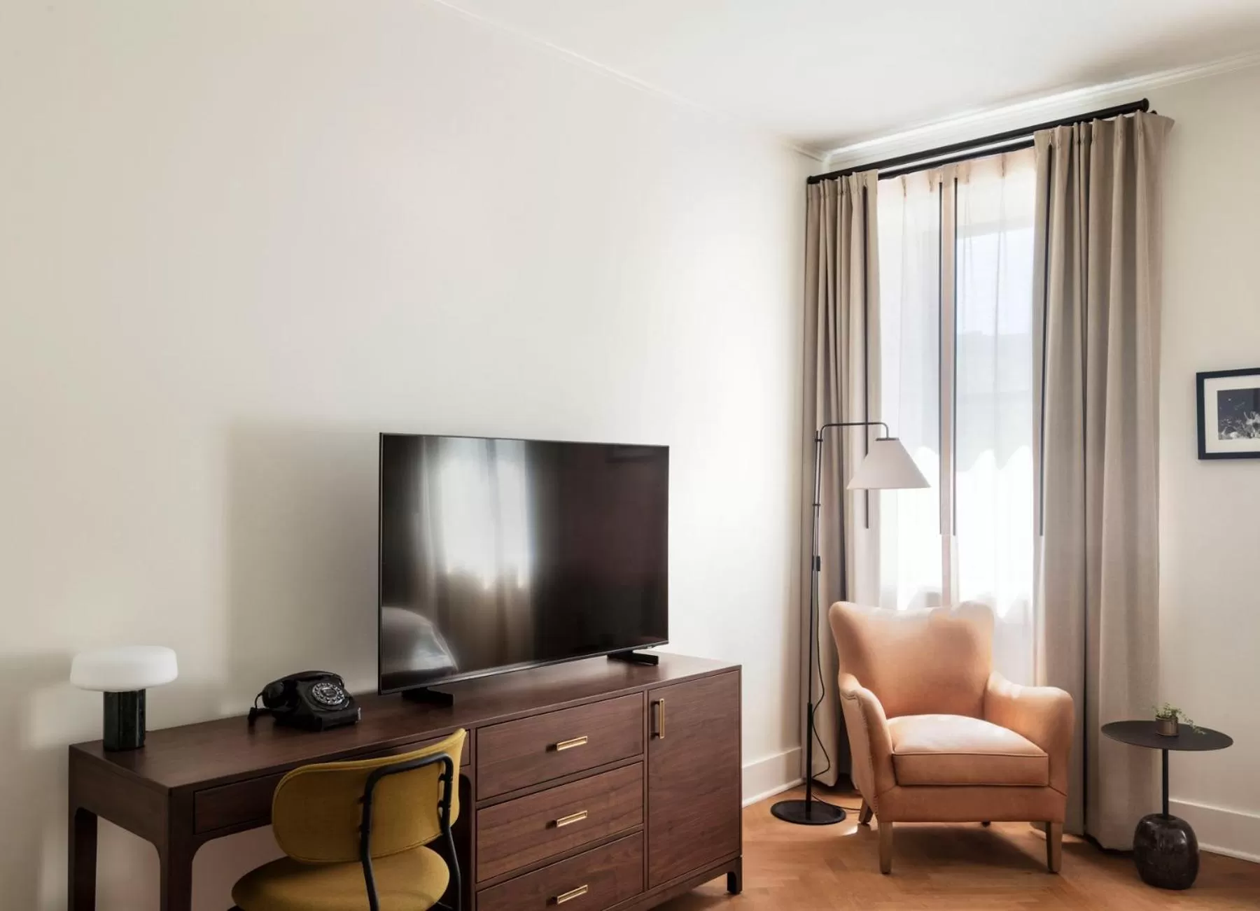 TV and multimedia in The Quoin Hotel