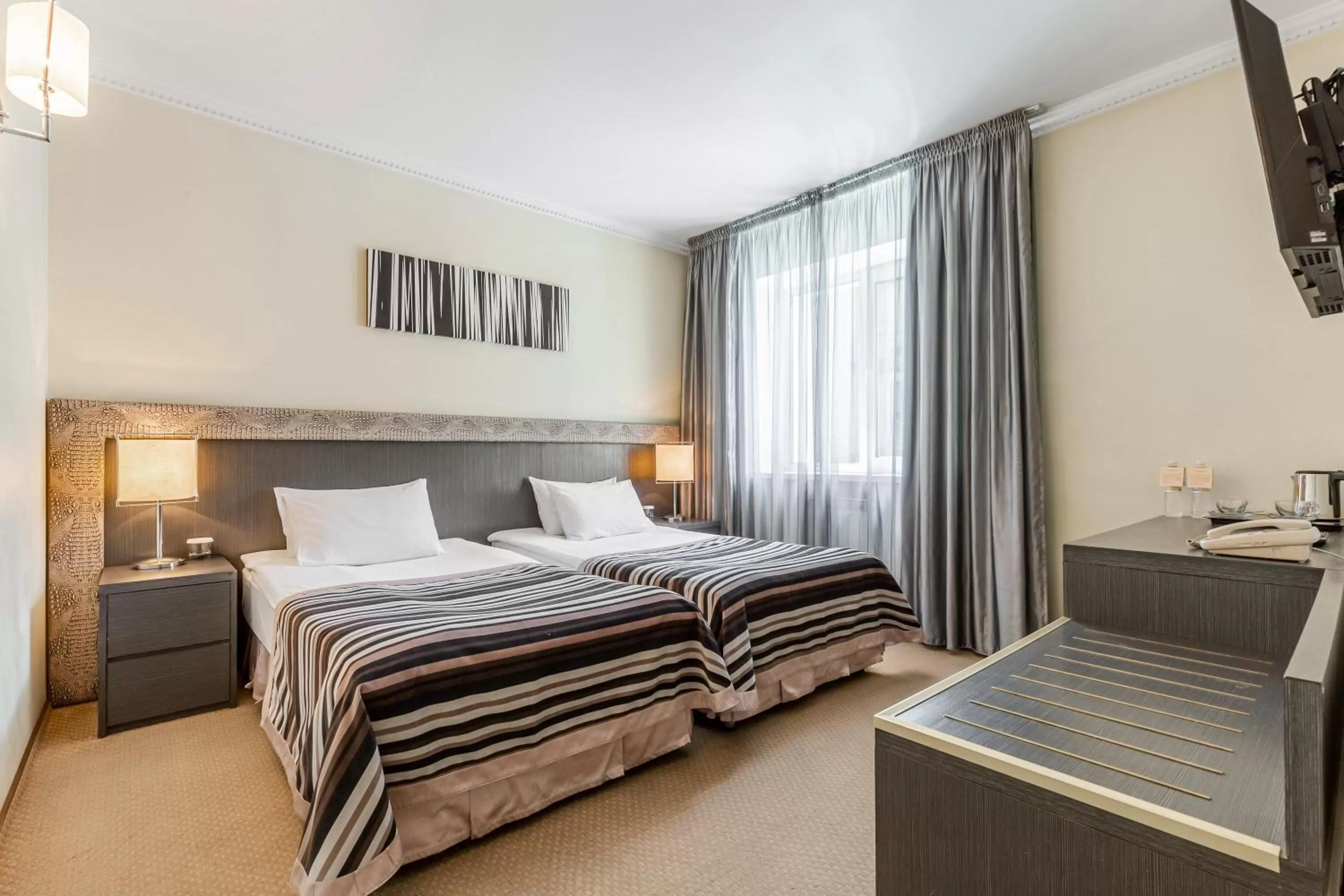 Bed in Maidan Palace Hotel