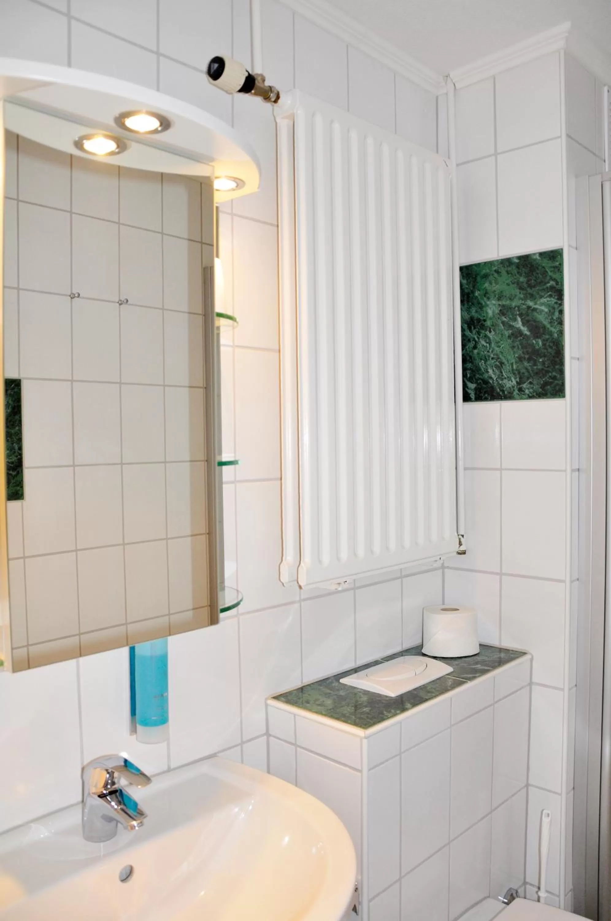 Bathroom in Hotel Atlantik