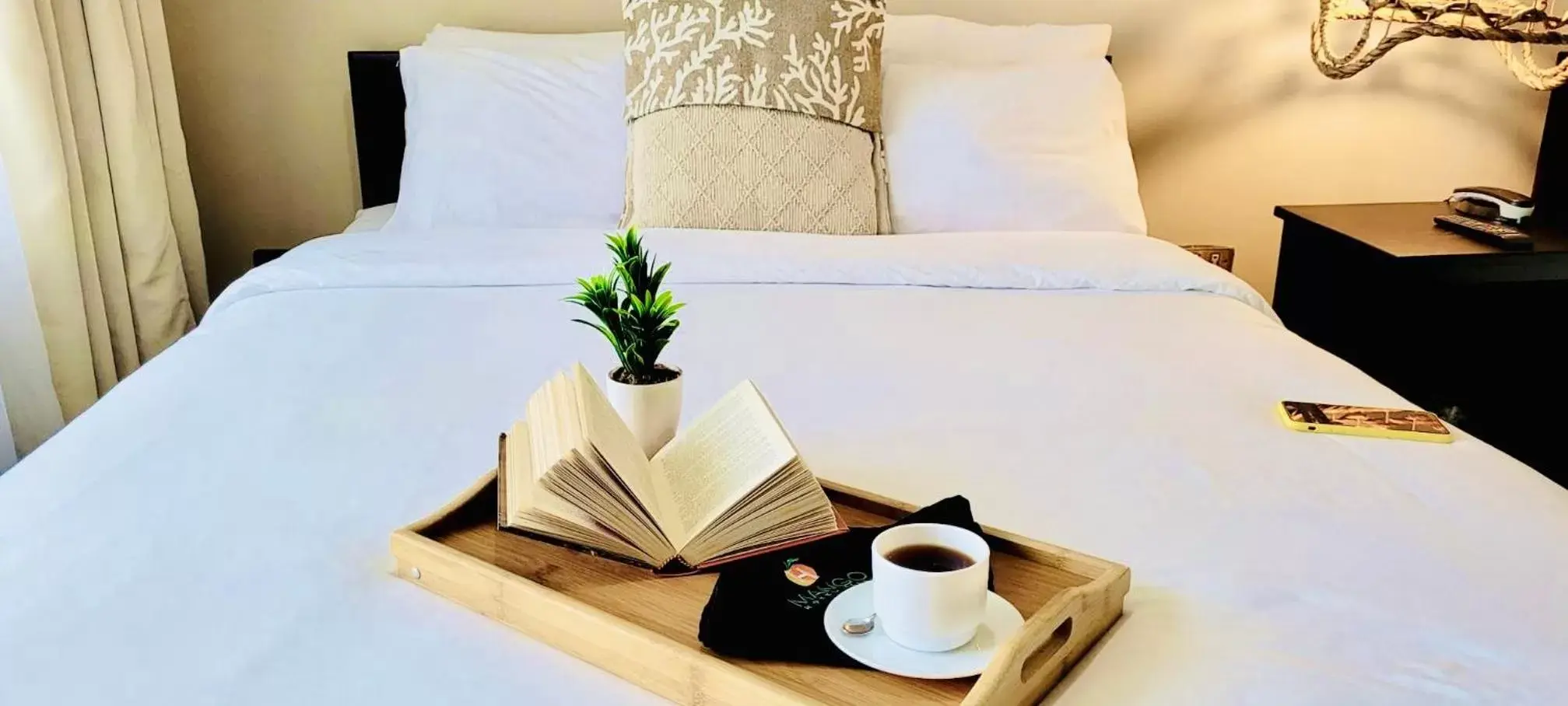 Queen Room with Two Queen Beds in Hotel Mango Airport Queen Room with Two Queen Beds in Hotel Mango Airport