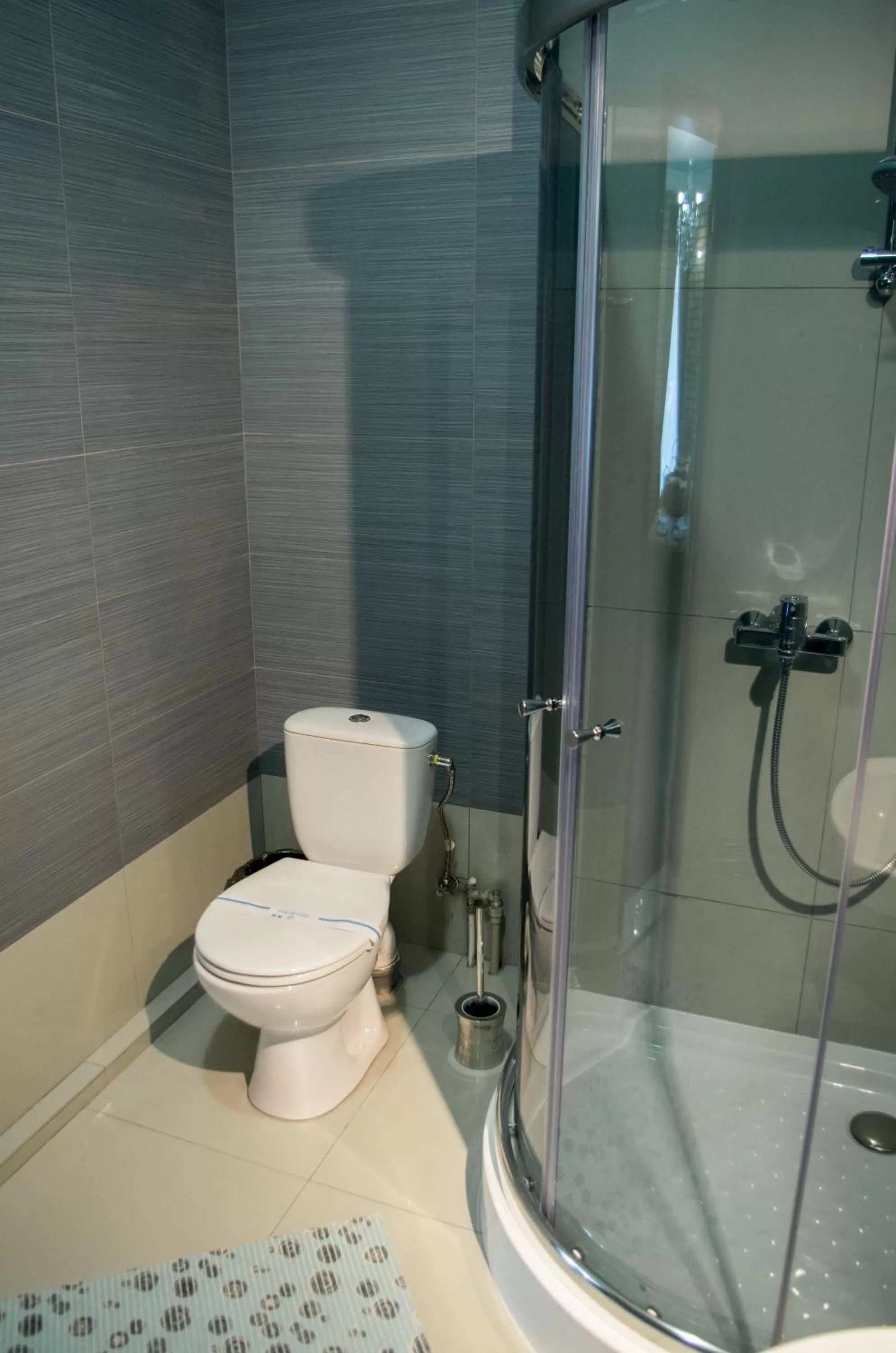 Toilet, Bathroom in Ermitazh Hotel Complex