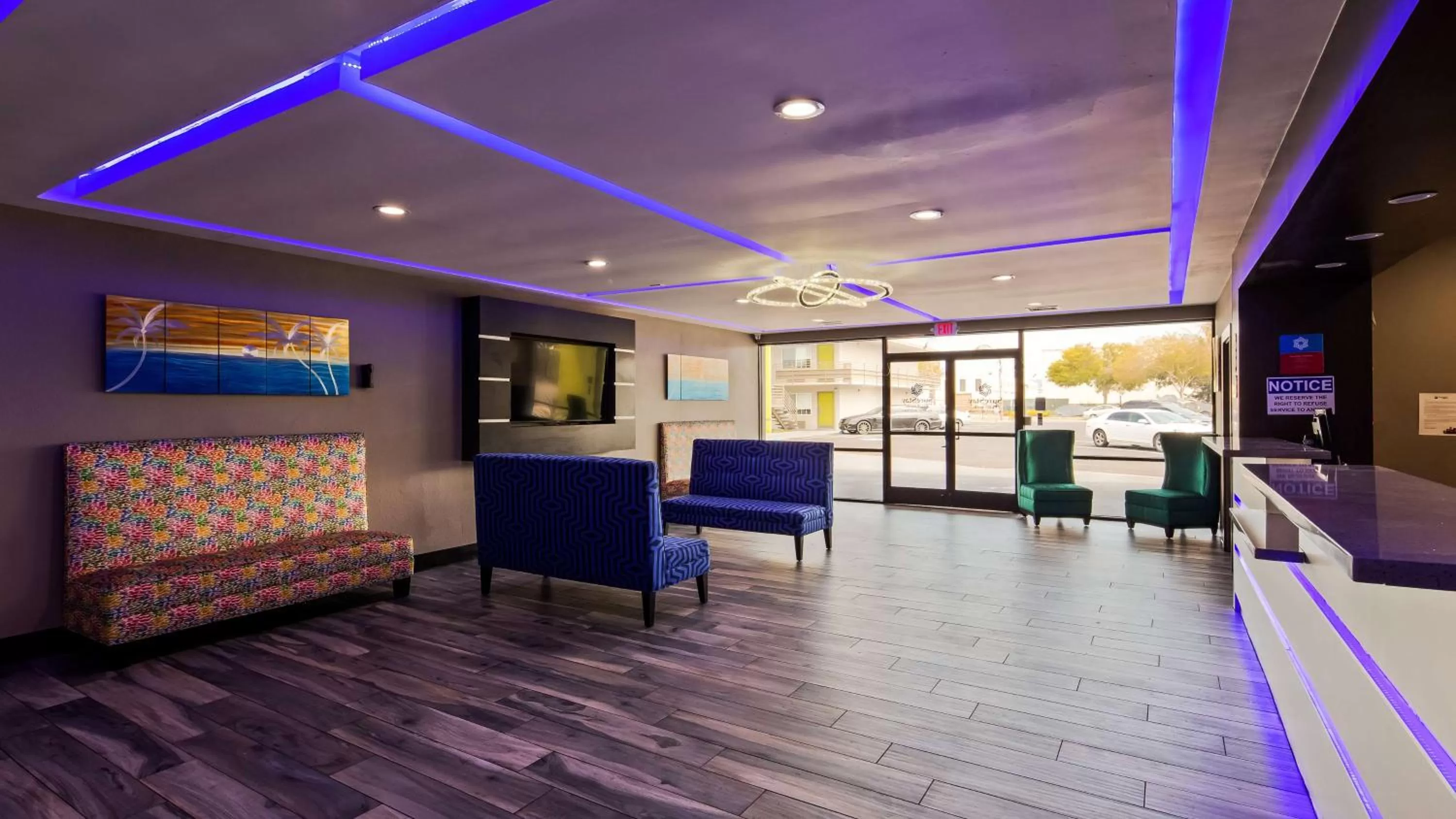 Lobby or reception in SureStay Plus Hotel by Best Western Point Richmond