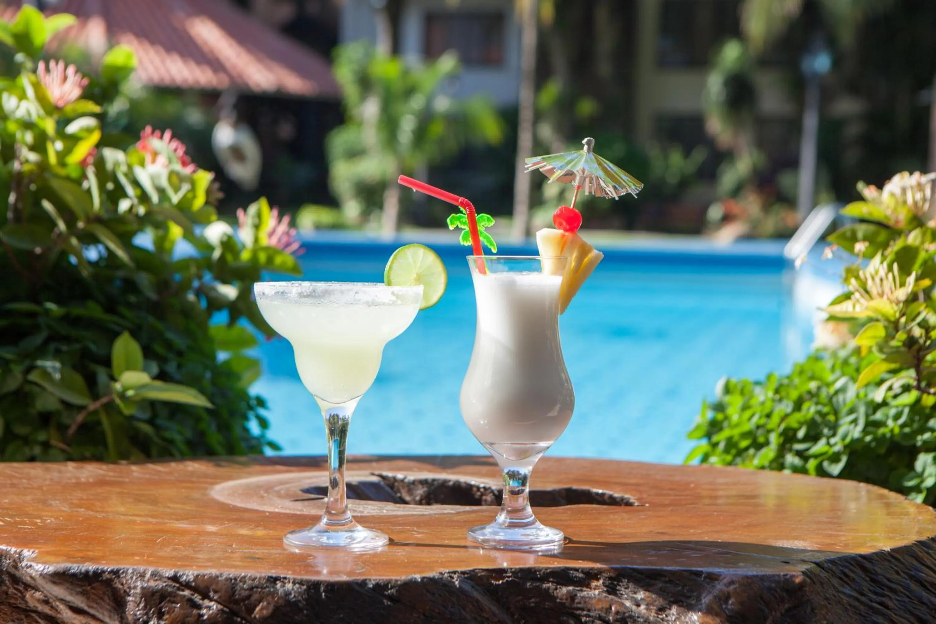 Swimming pool in Hotel Cortez