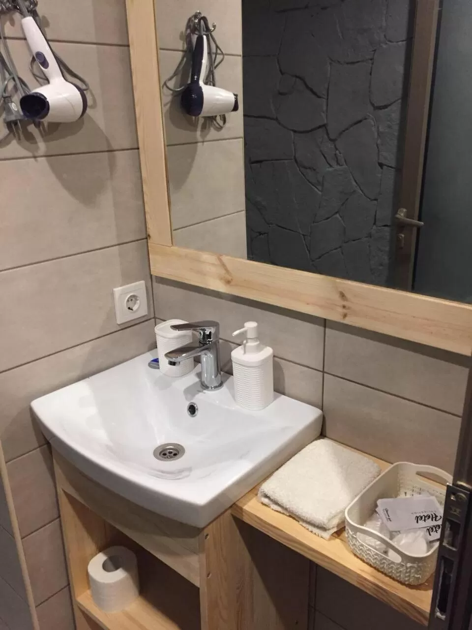 Bathroom in WINE & ROSE BOUTIQUE HOTEL