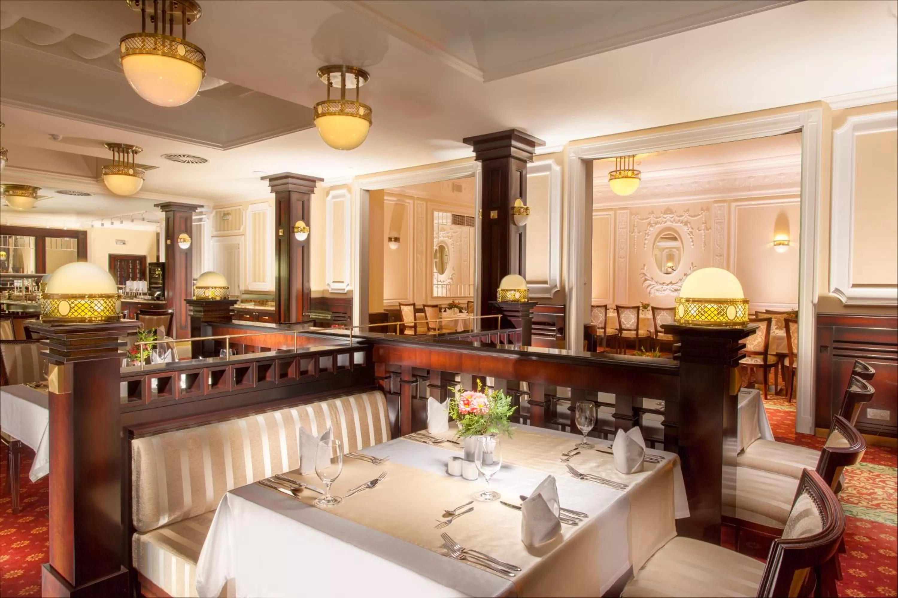 Restaurant/places to eat in Luxury Spa Hotel Olympic Palace