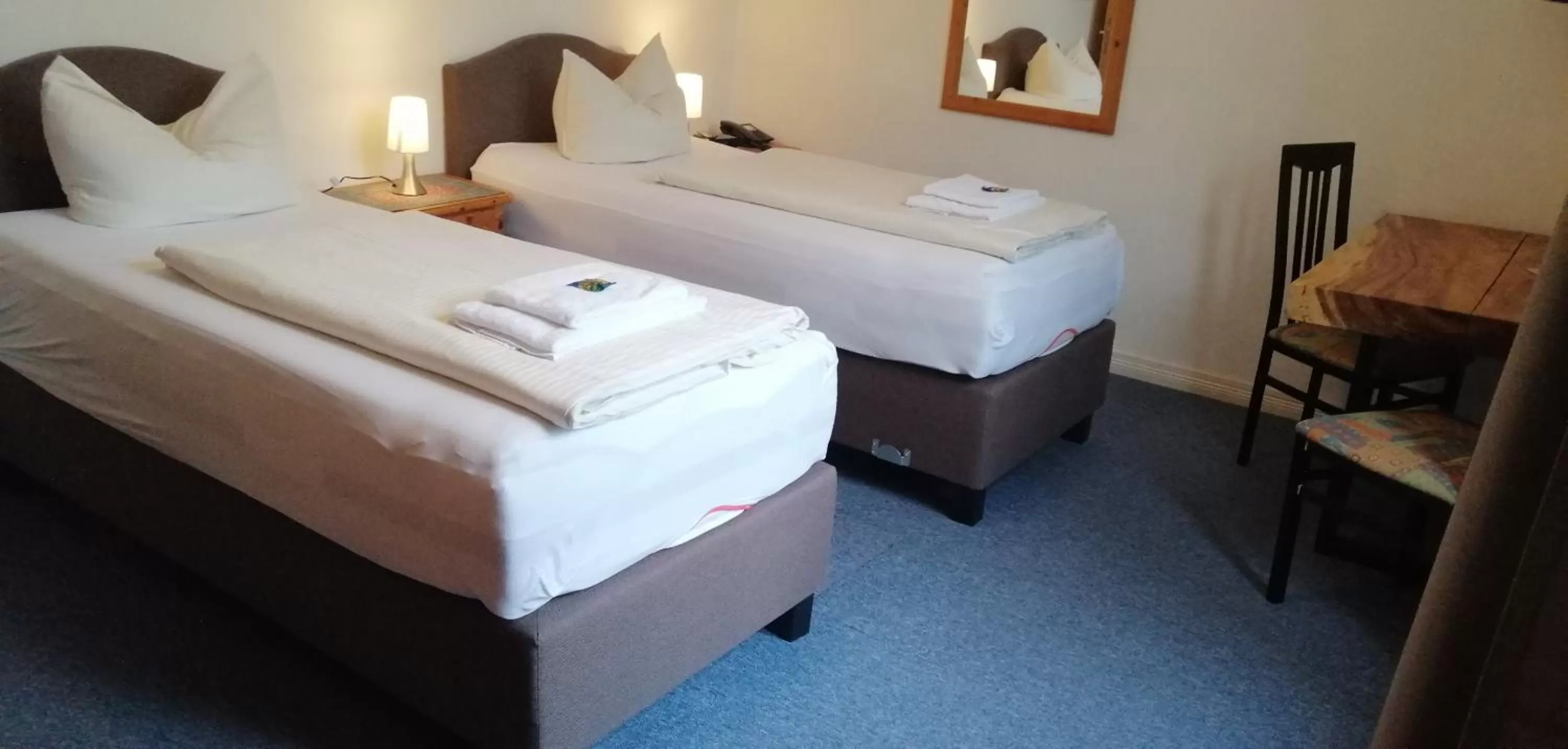 Bed in Hotel Holsteinische Schweiz am Dieksee