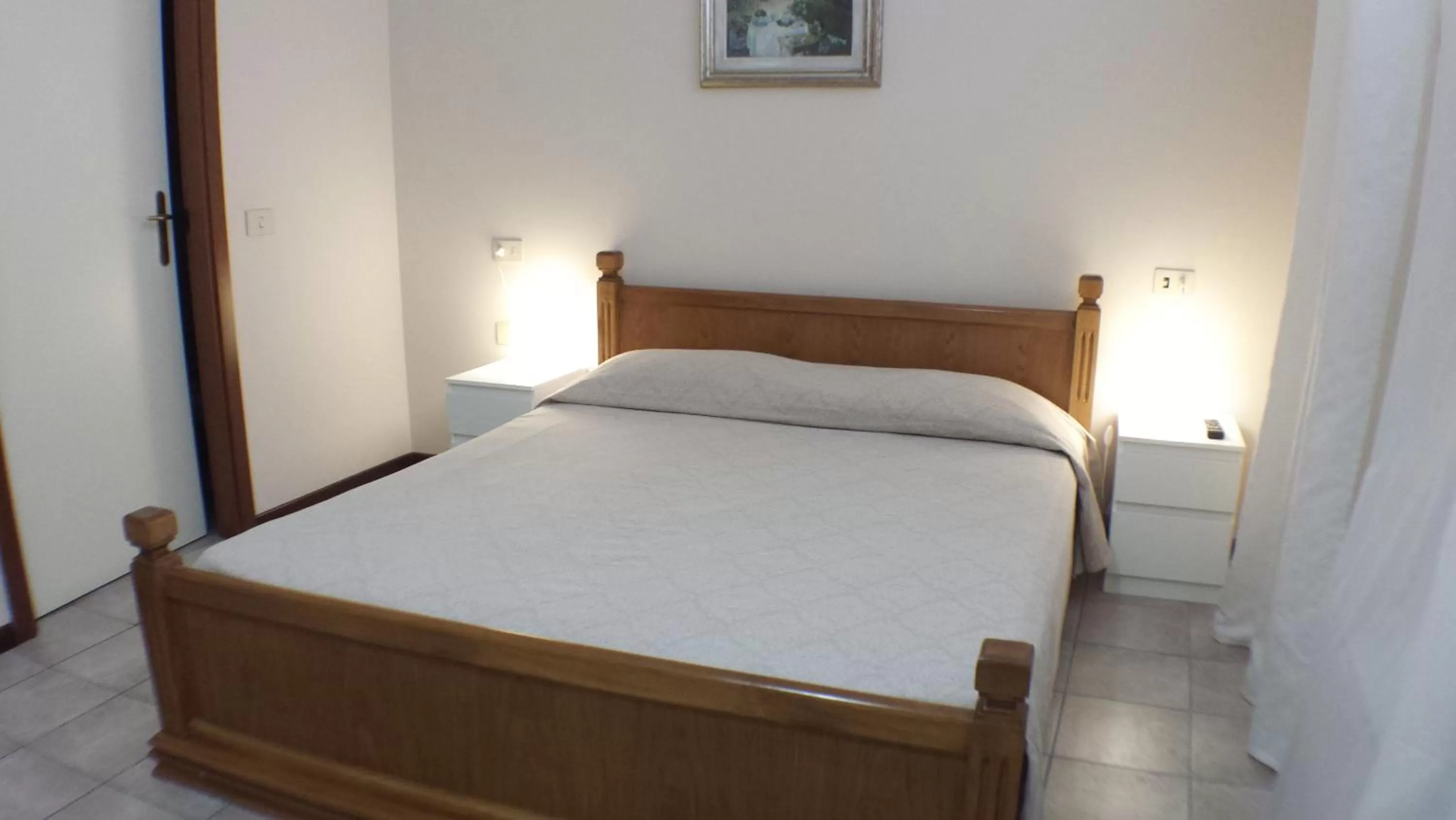 Photo of the whole room, Bed in Hotel Firenze 2000