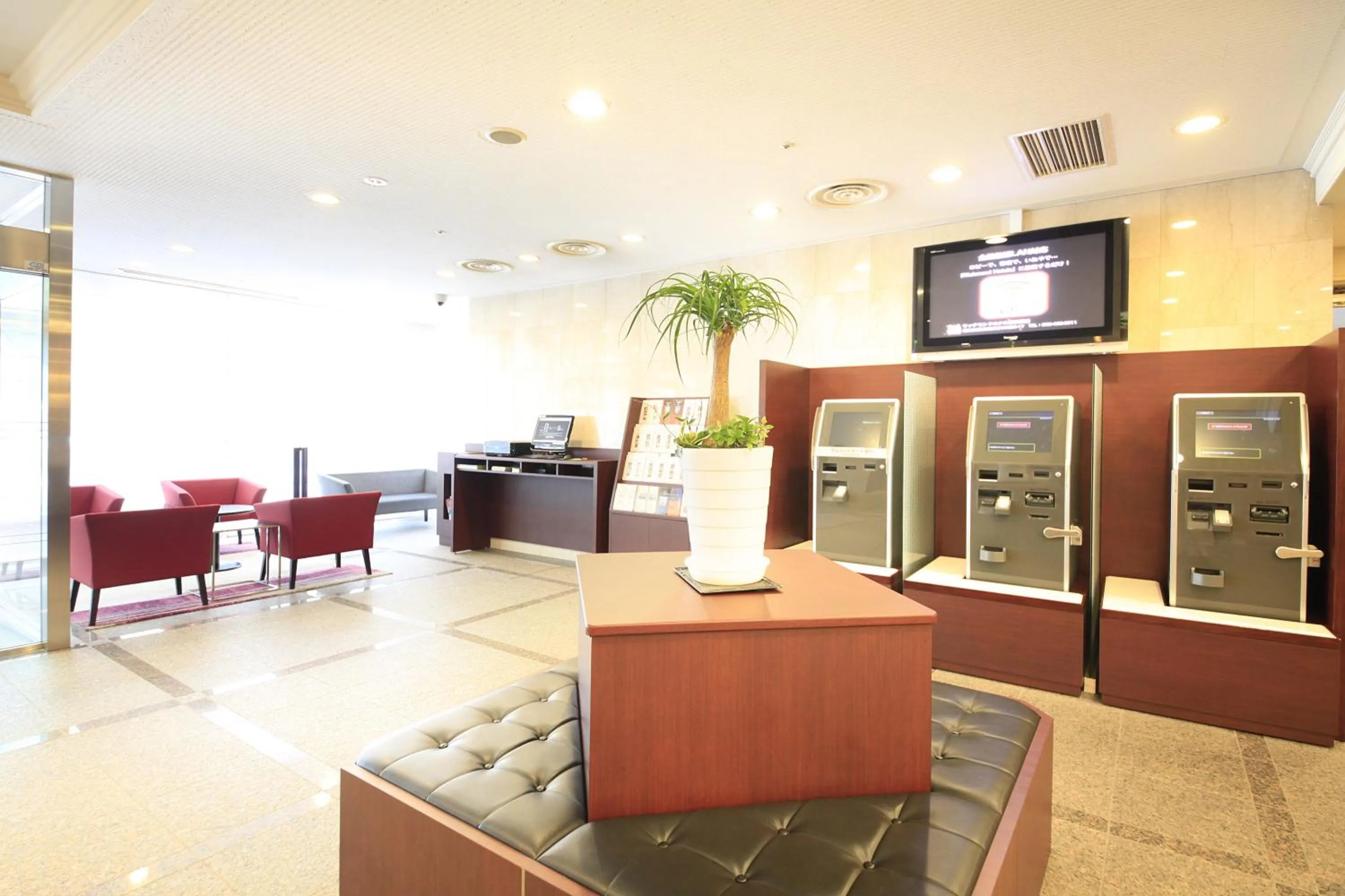 Communal lounge/ TV room in Richmond Hotel Hakata Ekimae