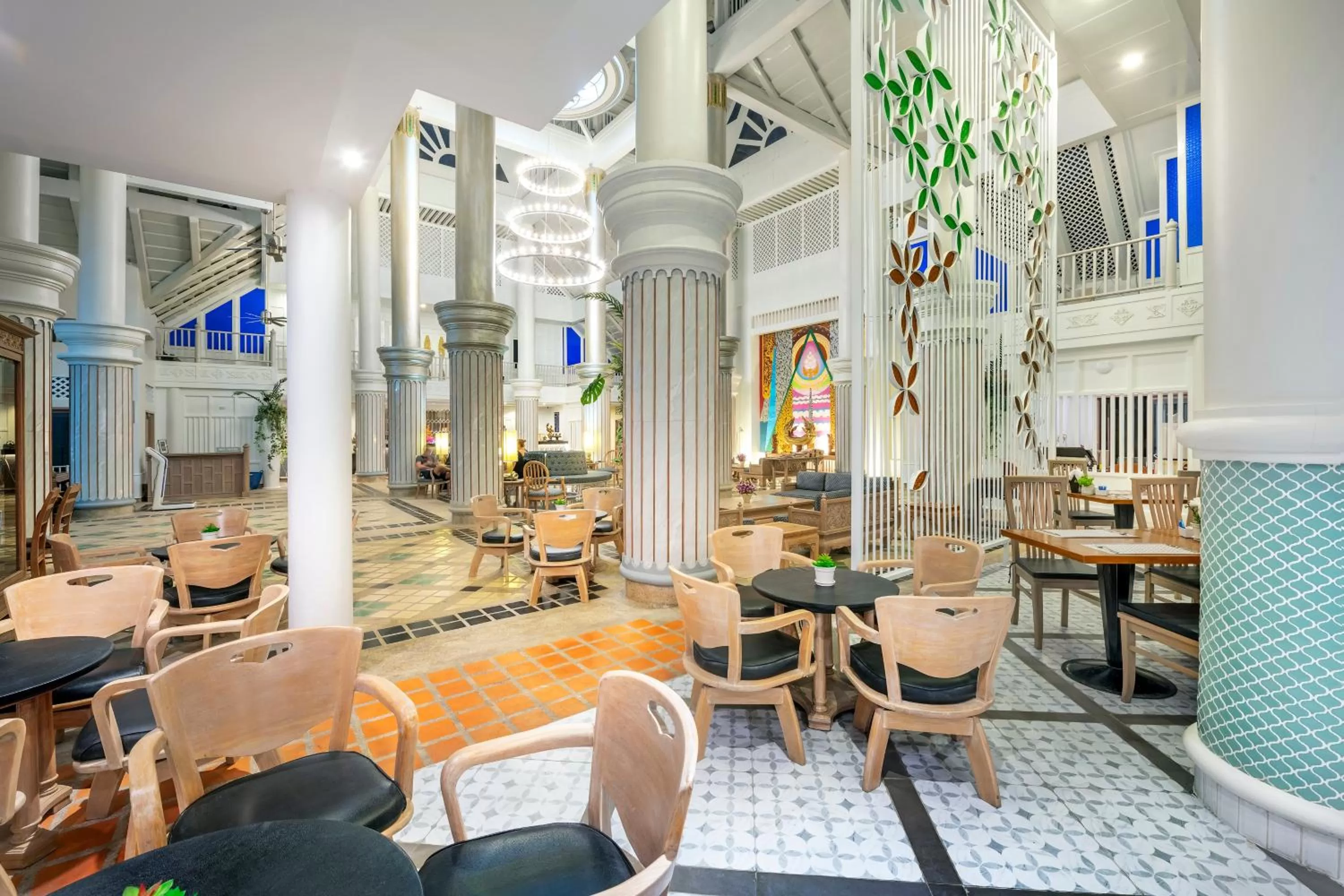 Restaurant/places to eat in Chada Thai Village