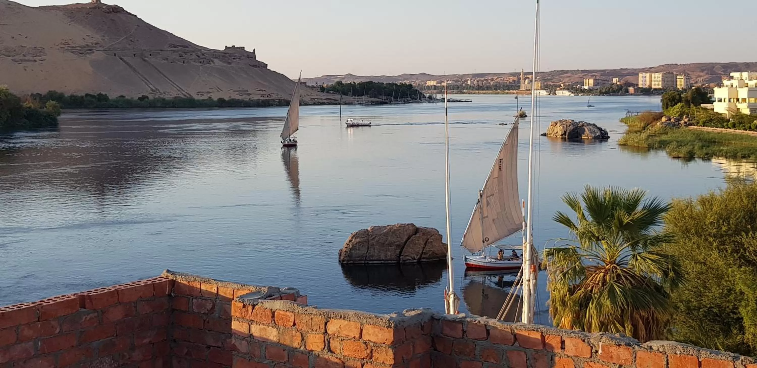 Neighbourhood, River View in Taharka Nubian House