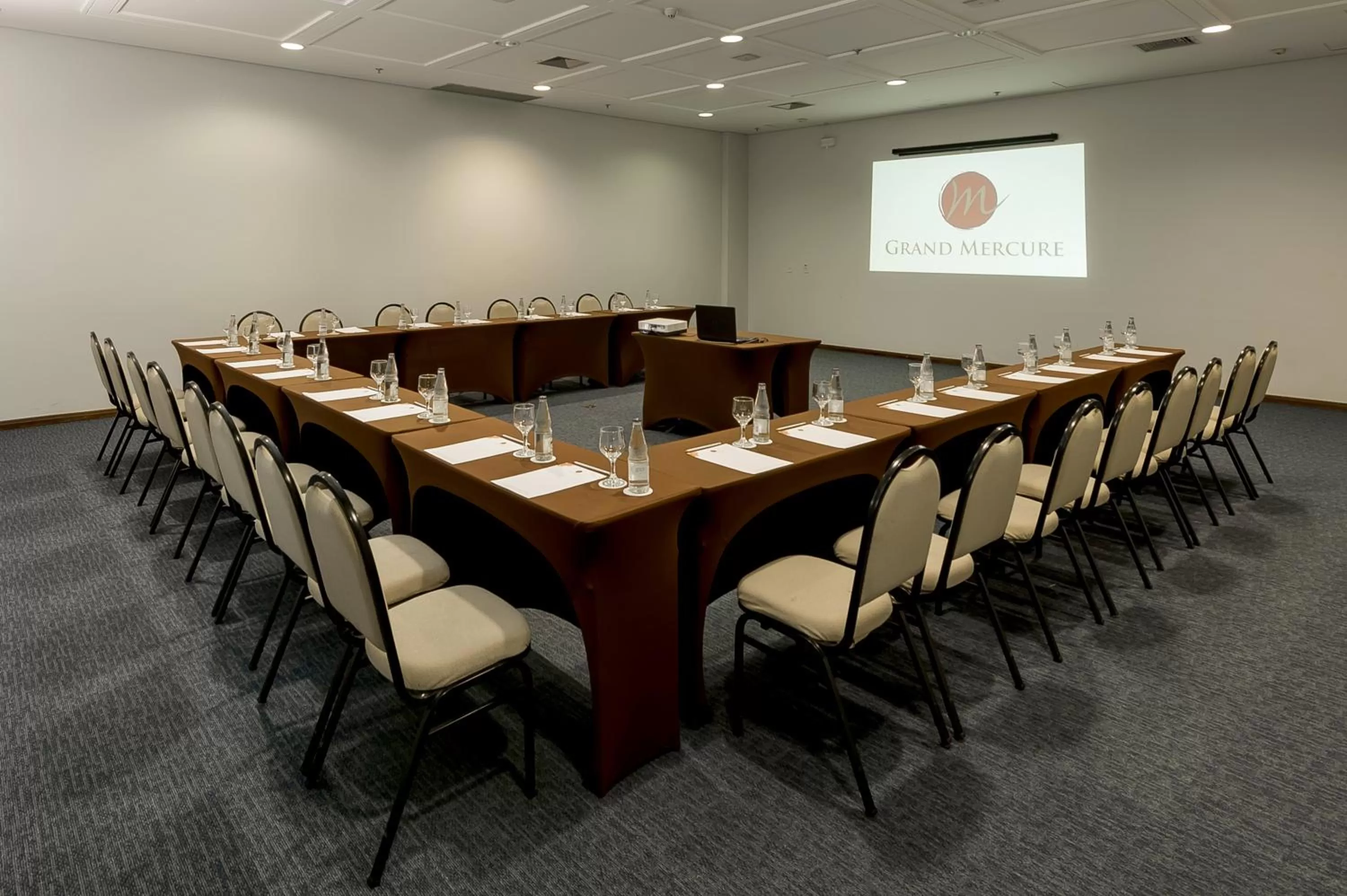 Business facilities in Grand Mercure Brasilia Eixo Monumental