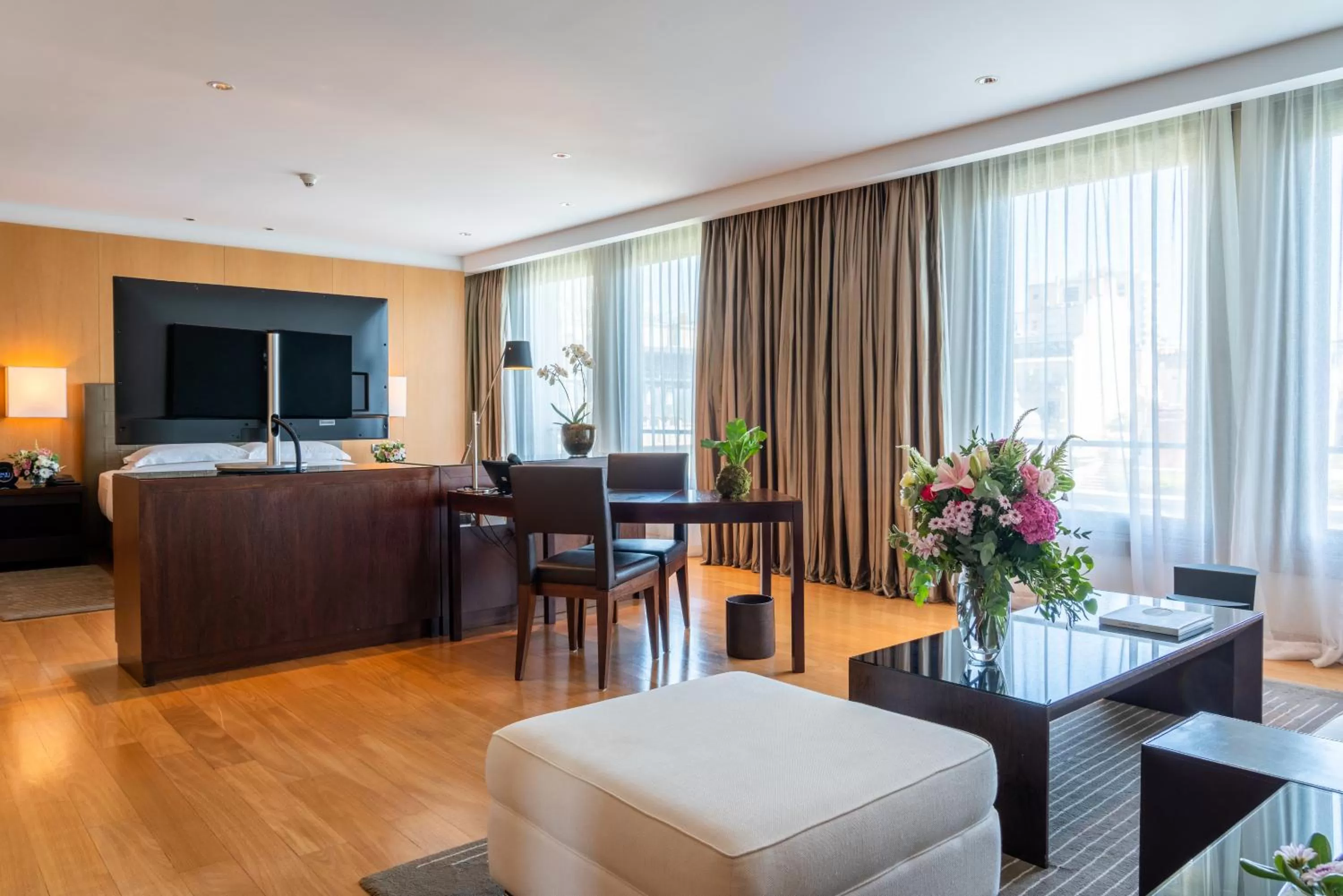 Photo of the whole room in Palacio Duhau - Park Hyatt Buenos Aires