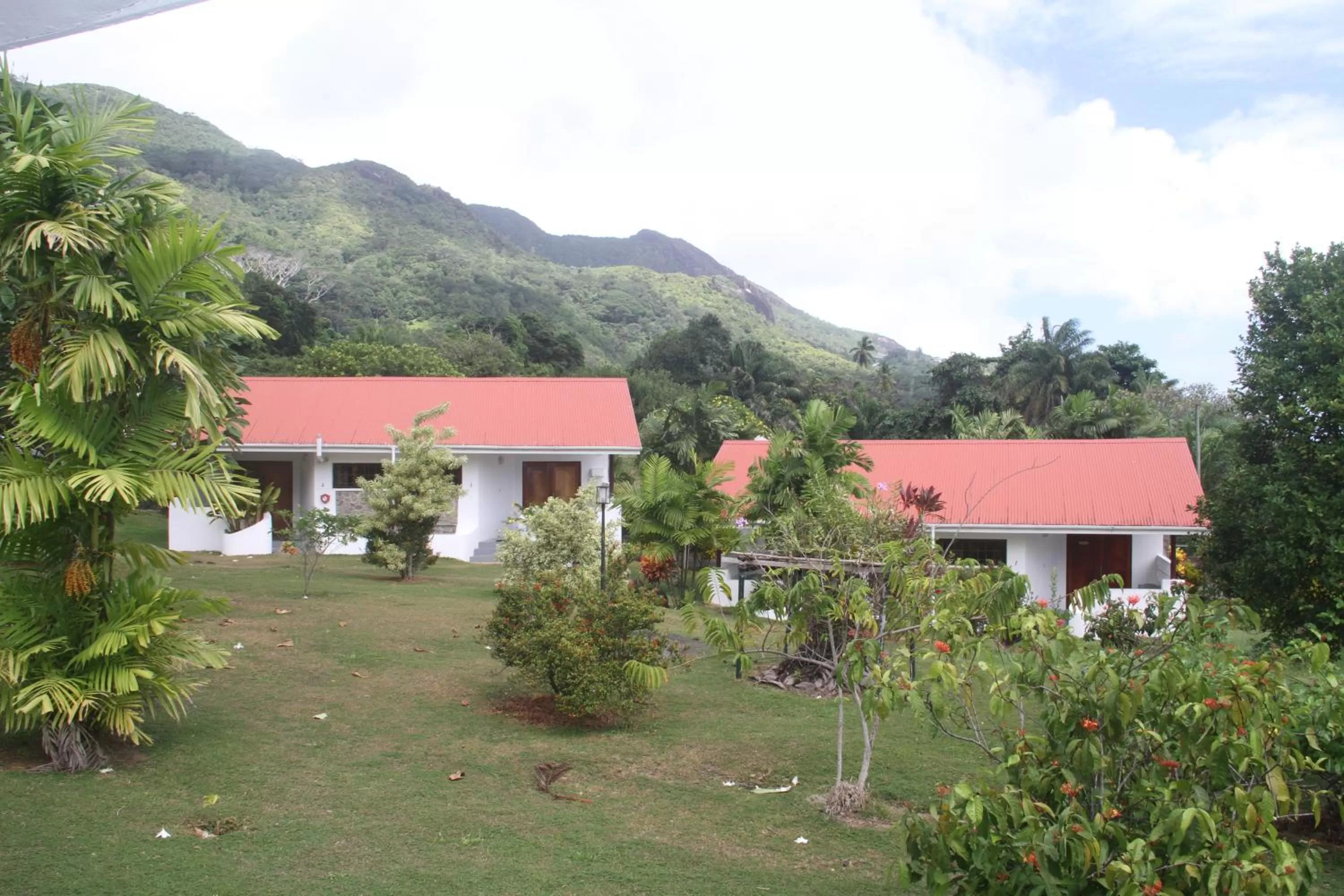 Garden view, Property Building in Daniella's Bungalows