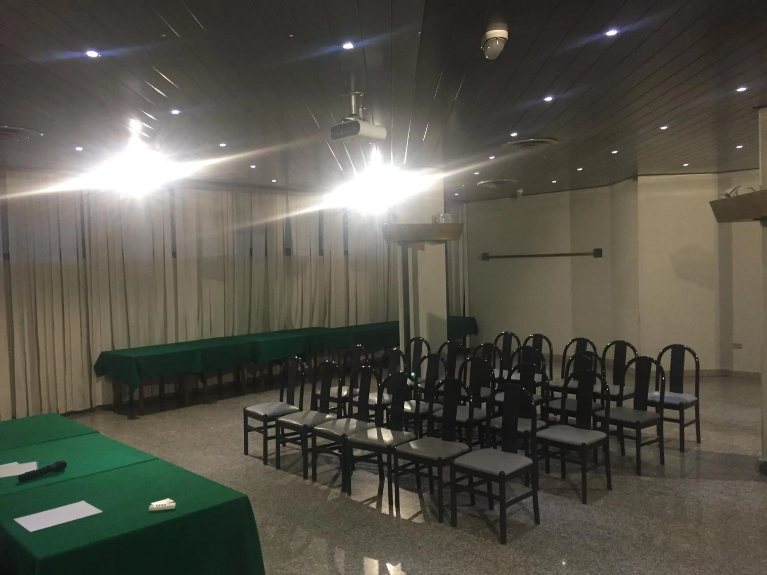 Meeting/conference room in Hotel i Ciliegi