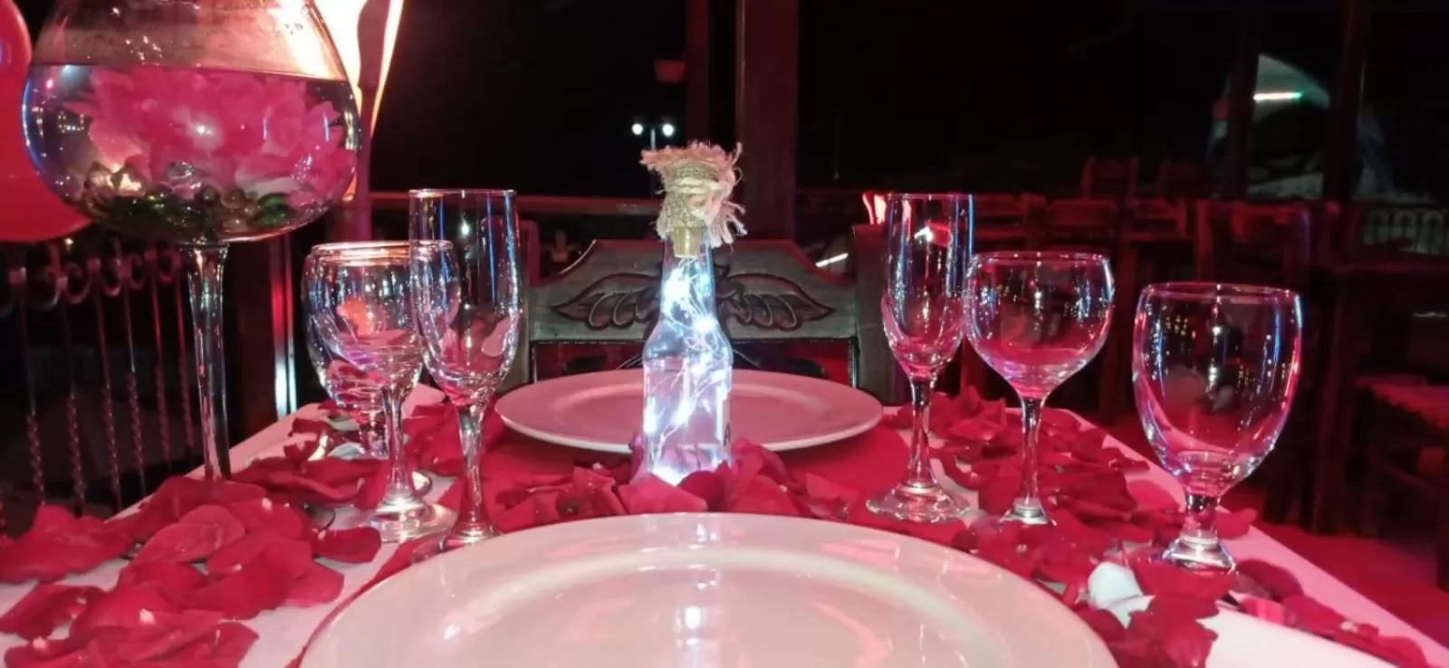 Restaurant/Places to Eat in Hotel Las Rocas Resort Villanueva