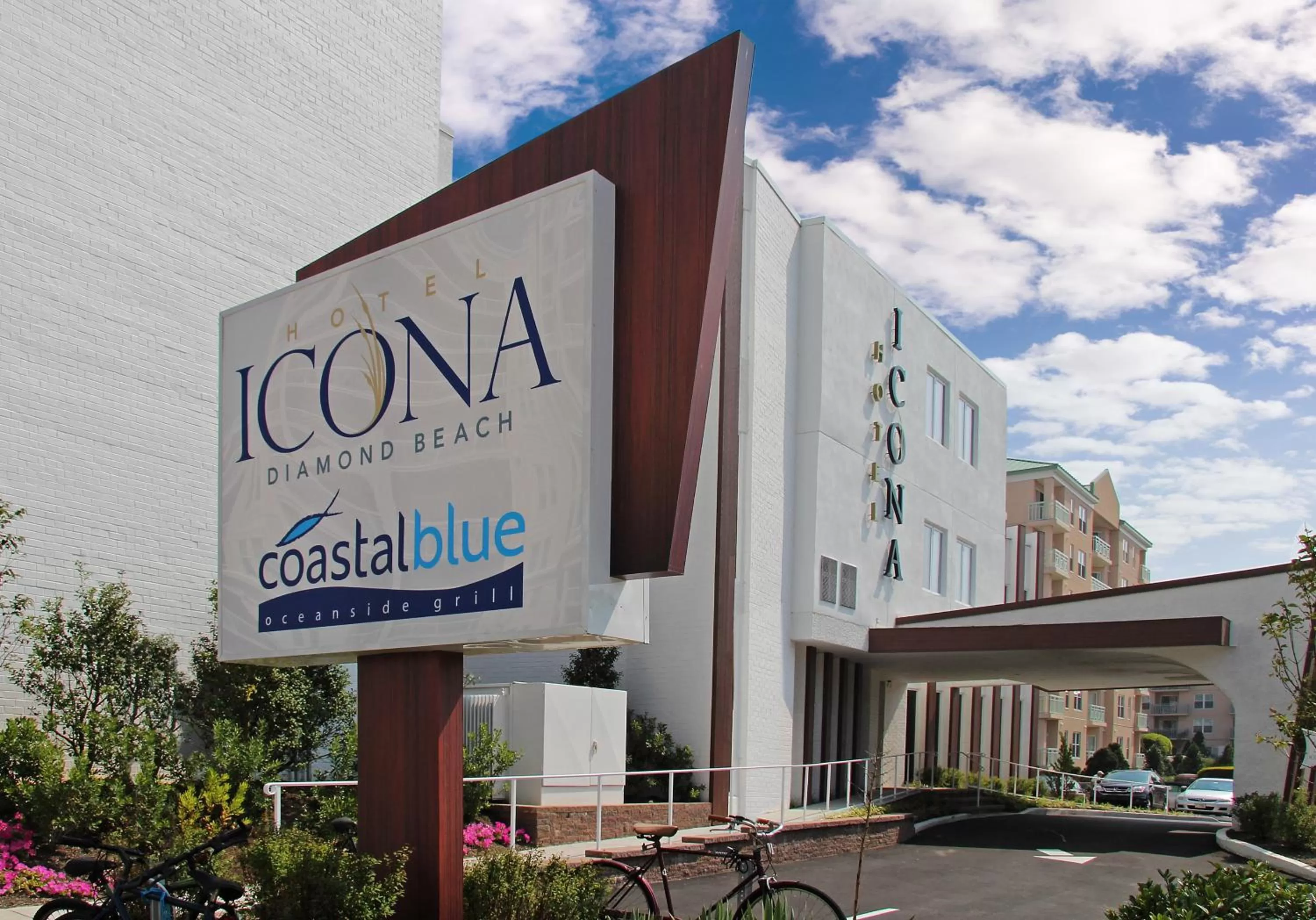 Facade/entrance in ICONA Diamond Beach