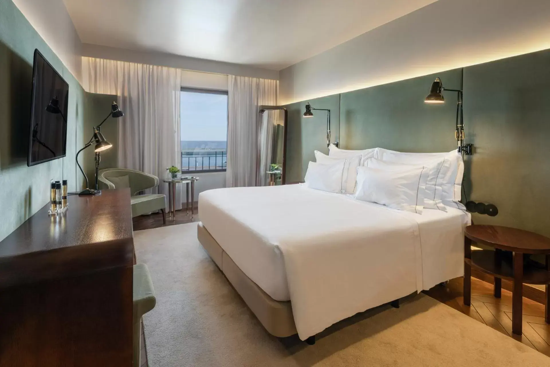 Junior Suite with Ocean View in Grand Hotel Açores Atlântico Junior Suite with Ocean View in Grand Hotel Açores Atlântico