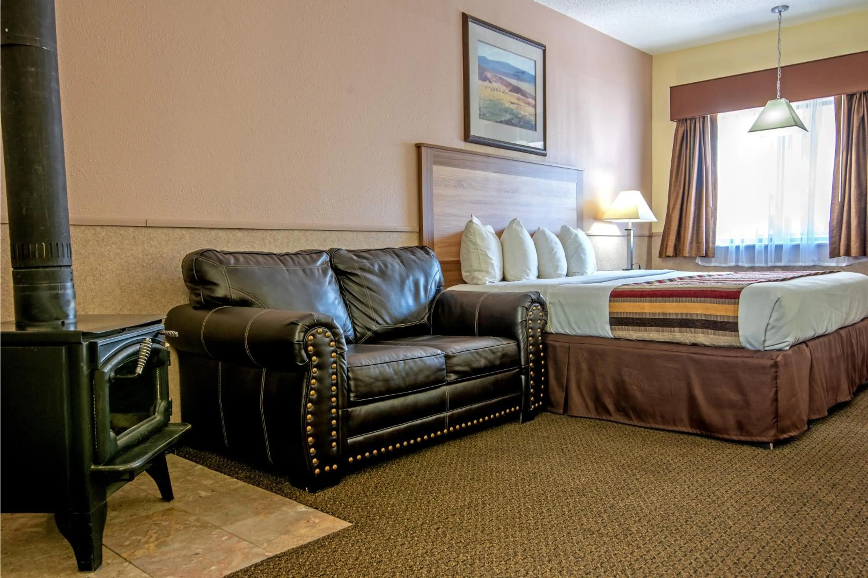 Bed in Silver Spruce Inn