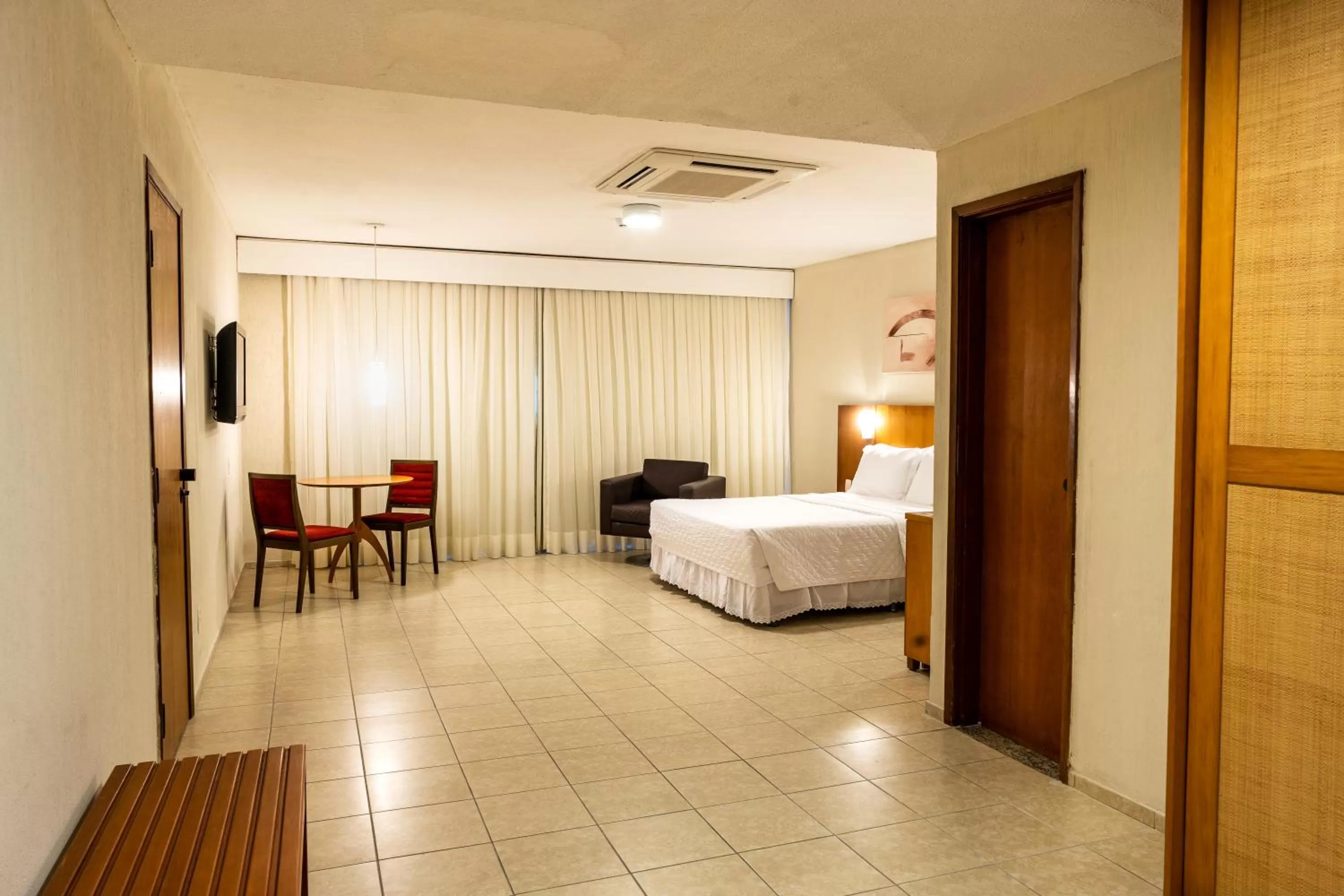 Bedroom, Bed in Hotel Praia Centro