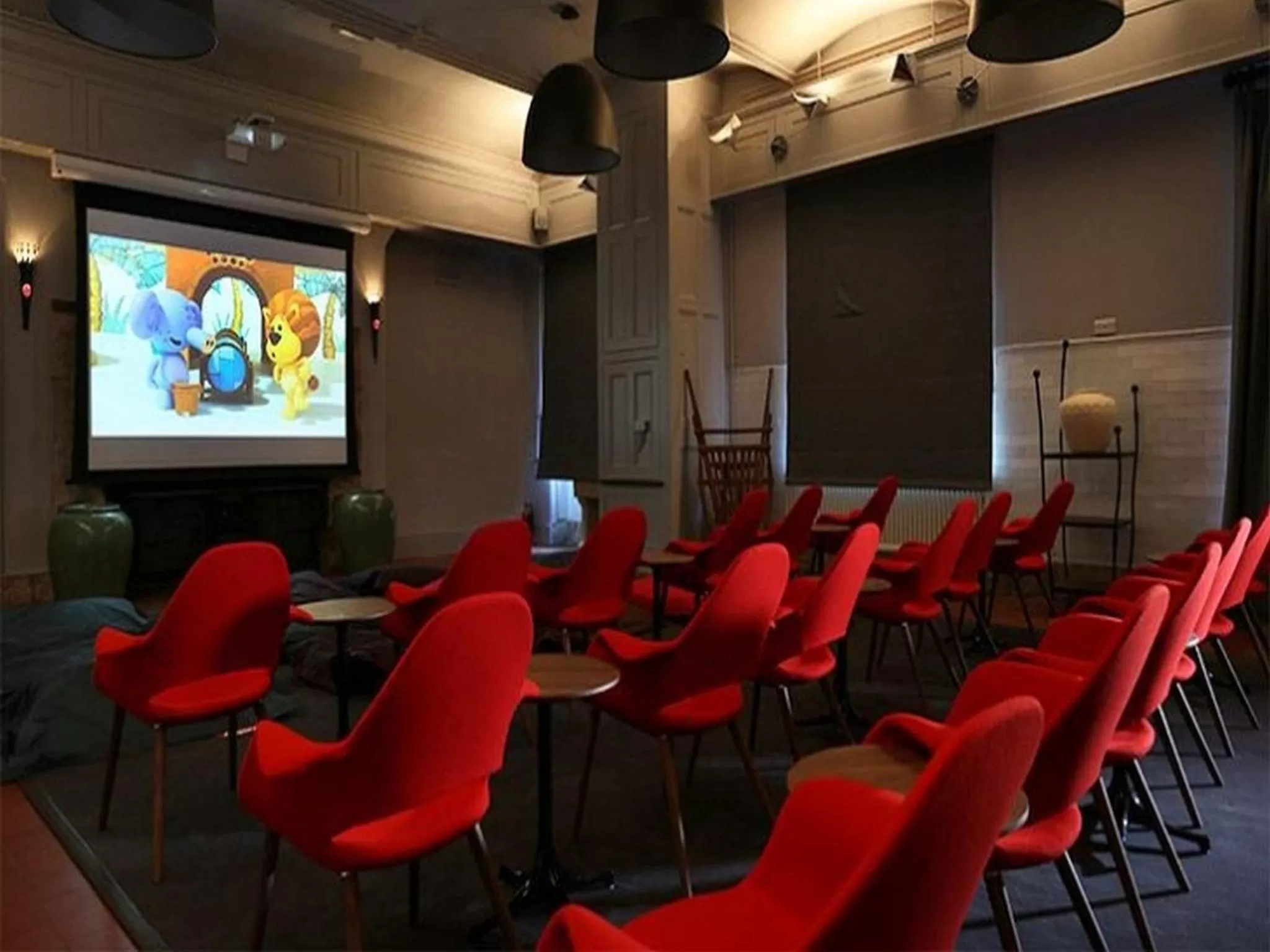 TV and multimedia in The Ickworth Hotel