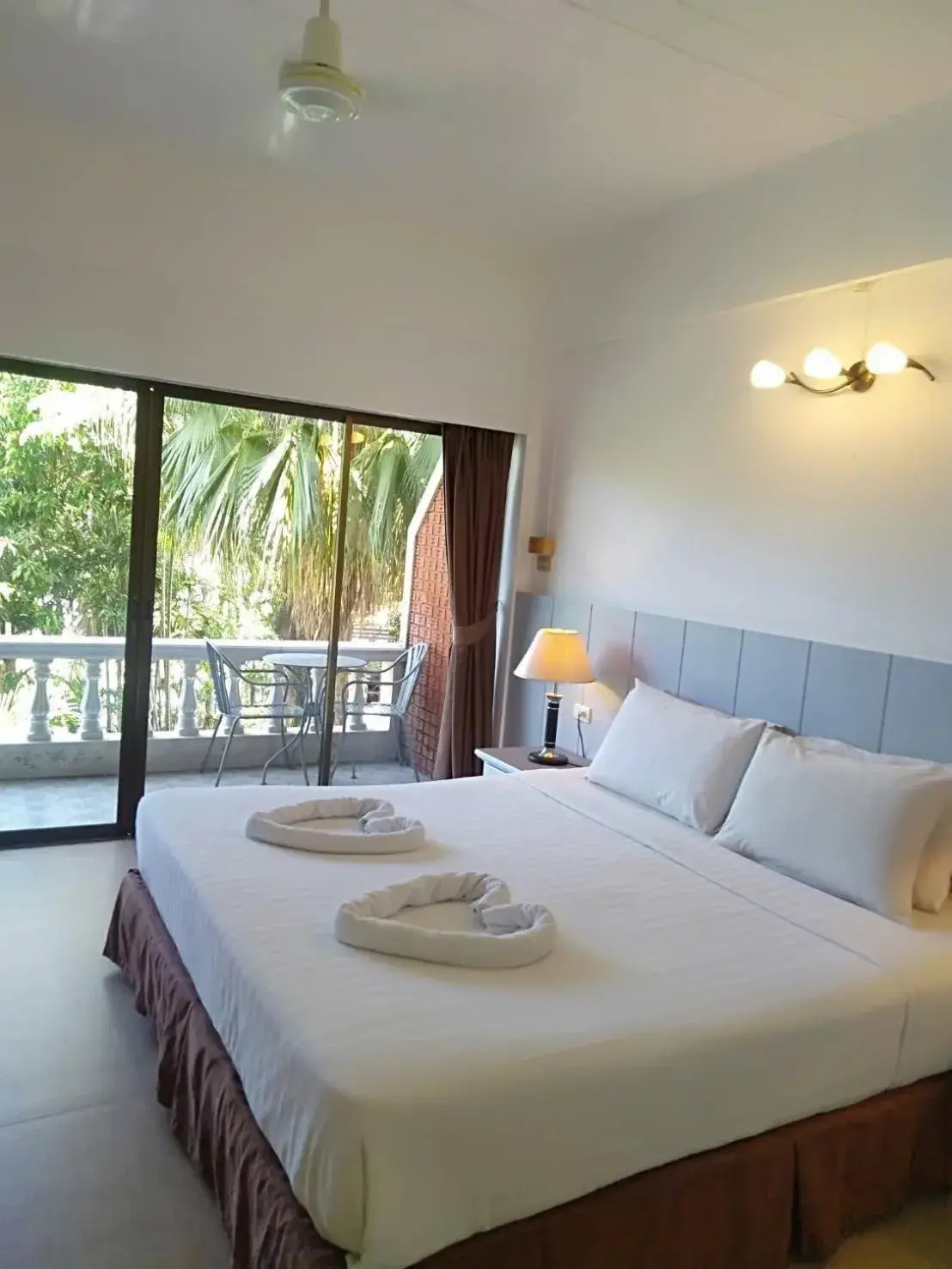 Superior Double Room with Pool View in Garden Home Kata Superior Double Room with Pool View in Garden Home Kata