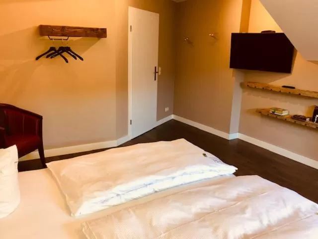 Bed in Hotel Inselhof