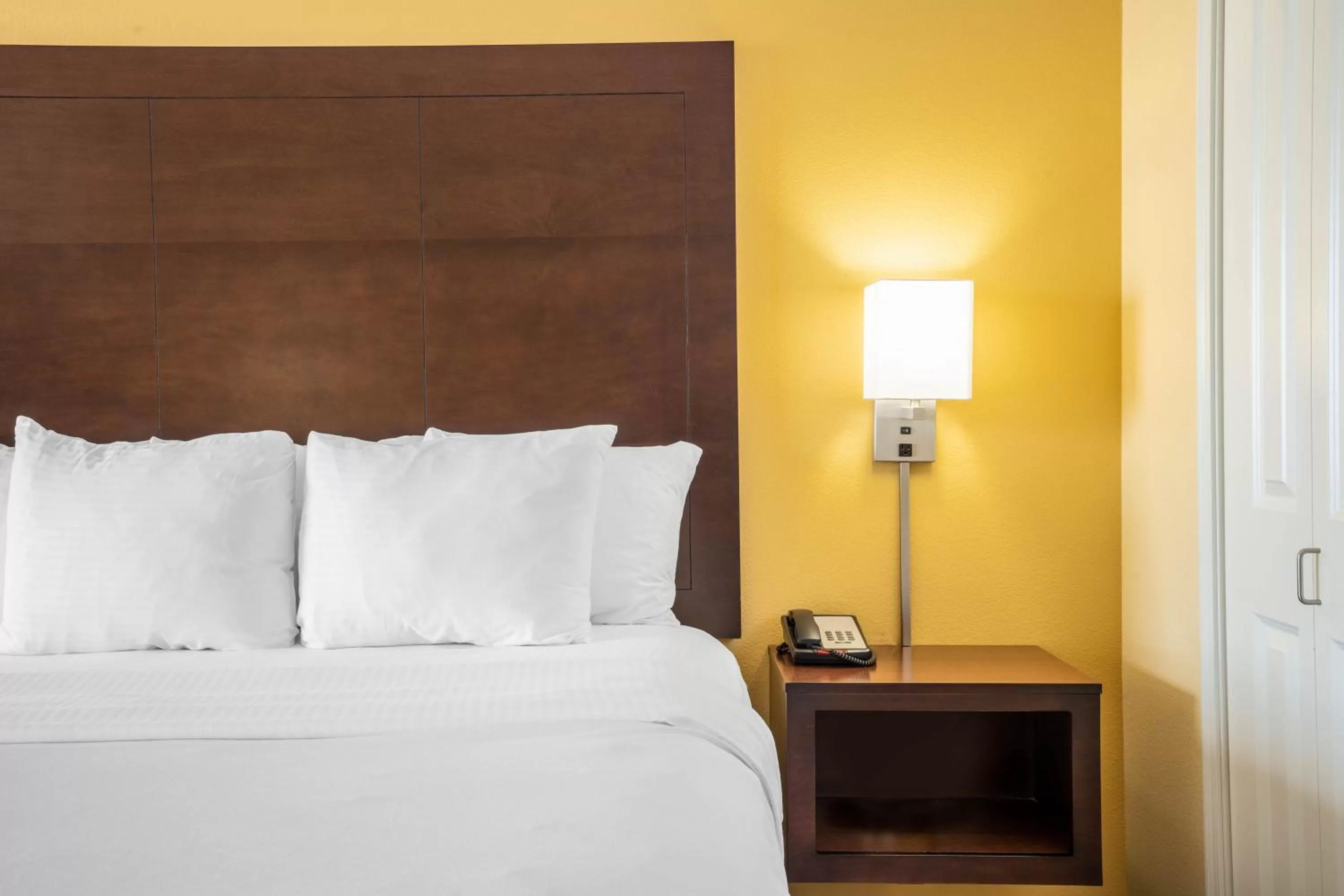 Bed in La Quinta by Wyndham Houston NW Beltway8/WestRD