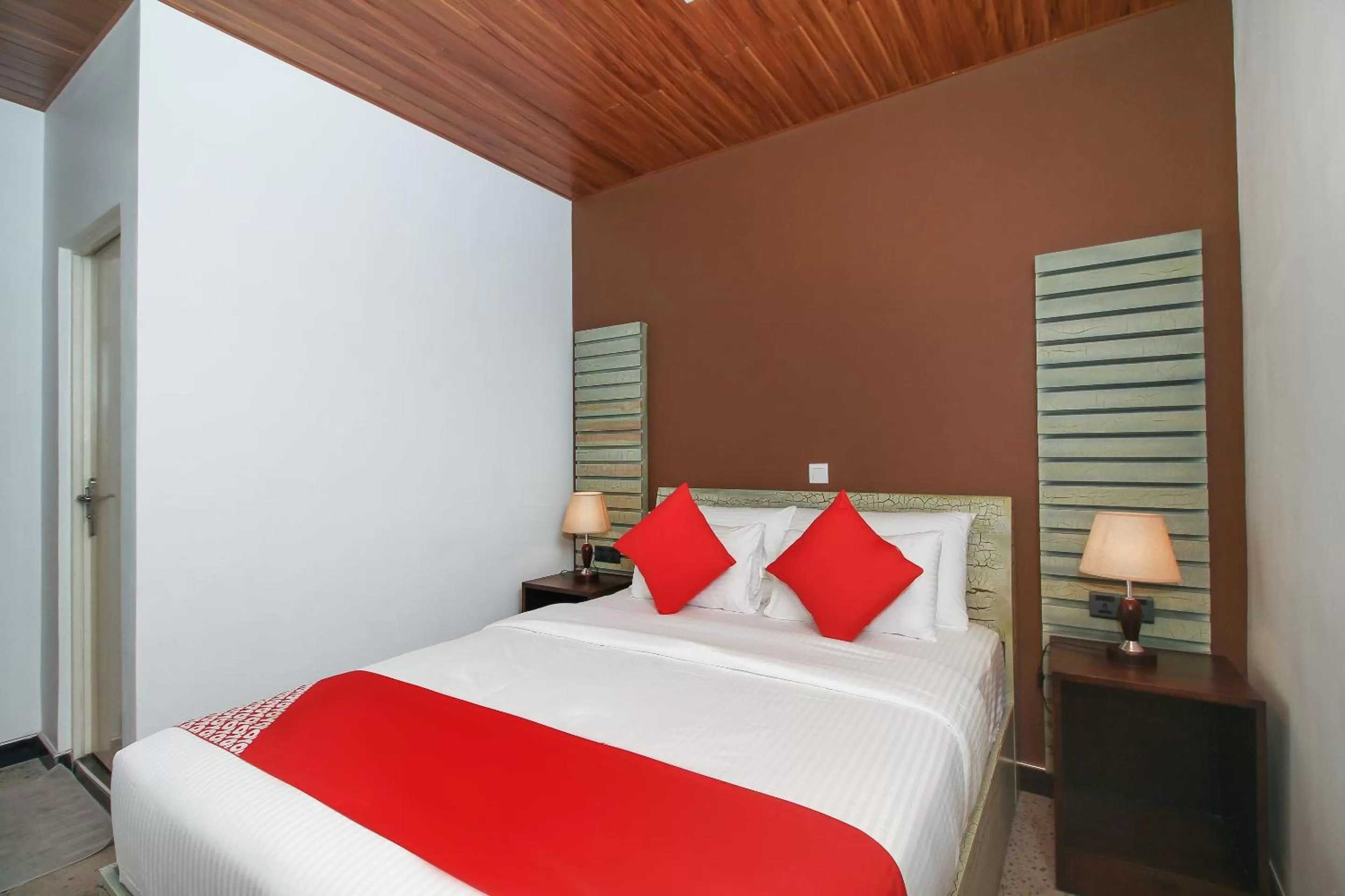 Bedroom, Bed in Hotel 198 Negombo